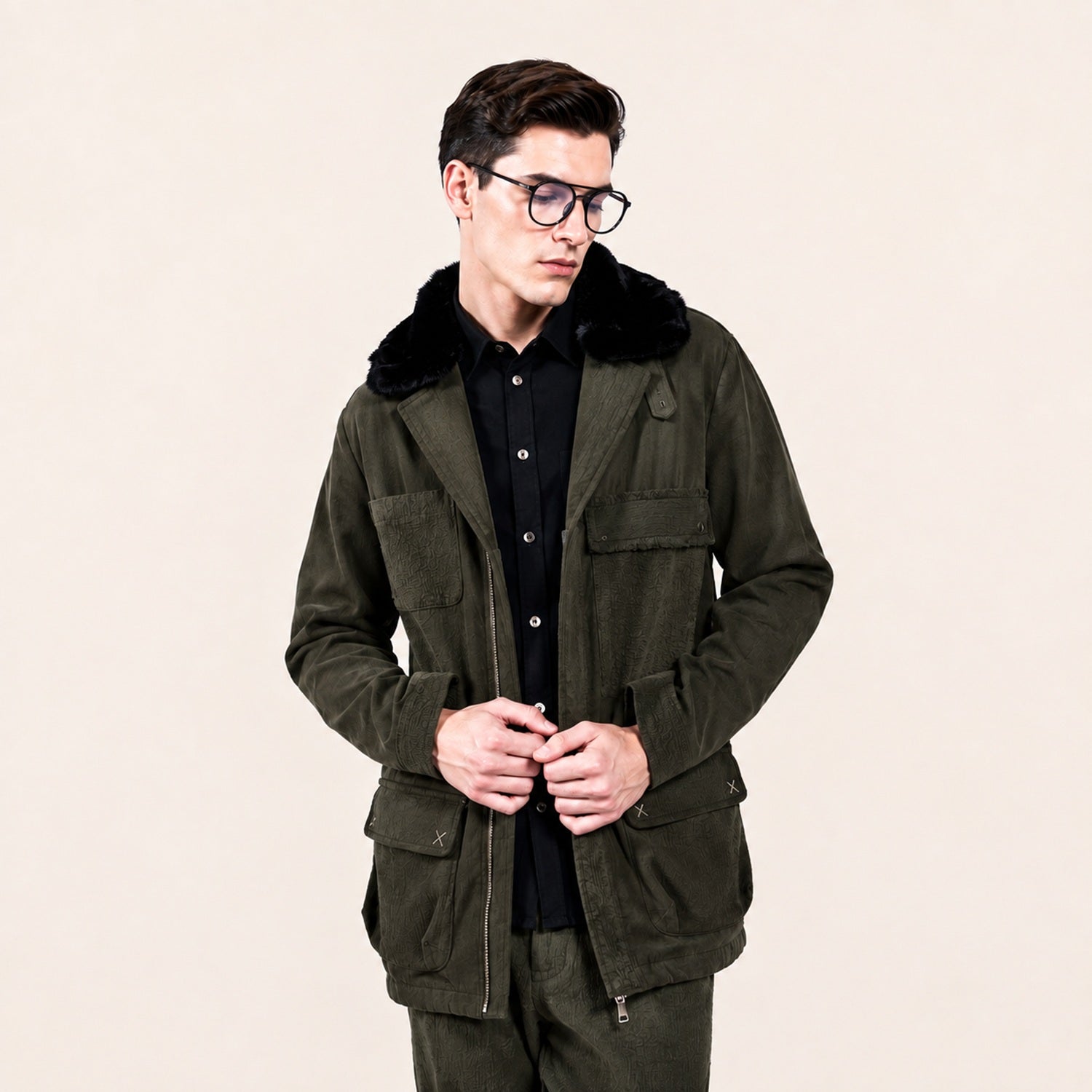 Manteau en matières mixtes avec col en fourrure amovible