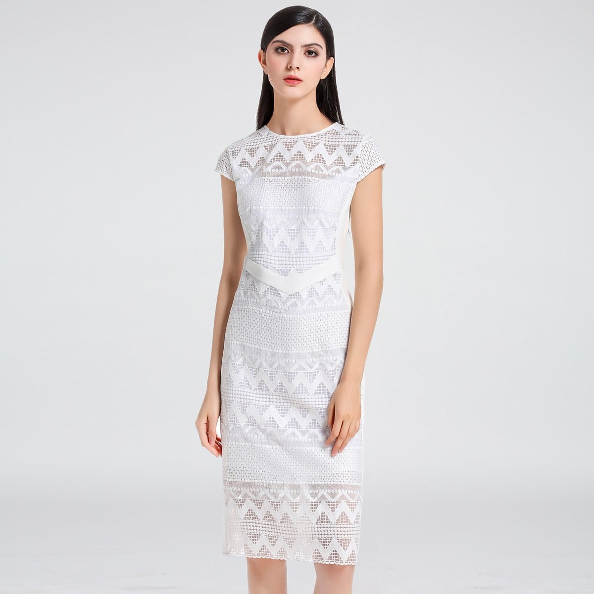 Robe mi-longue ajustée dentelle et maille