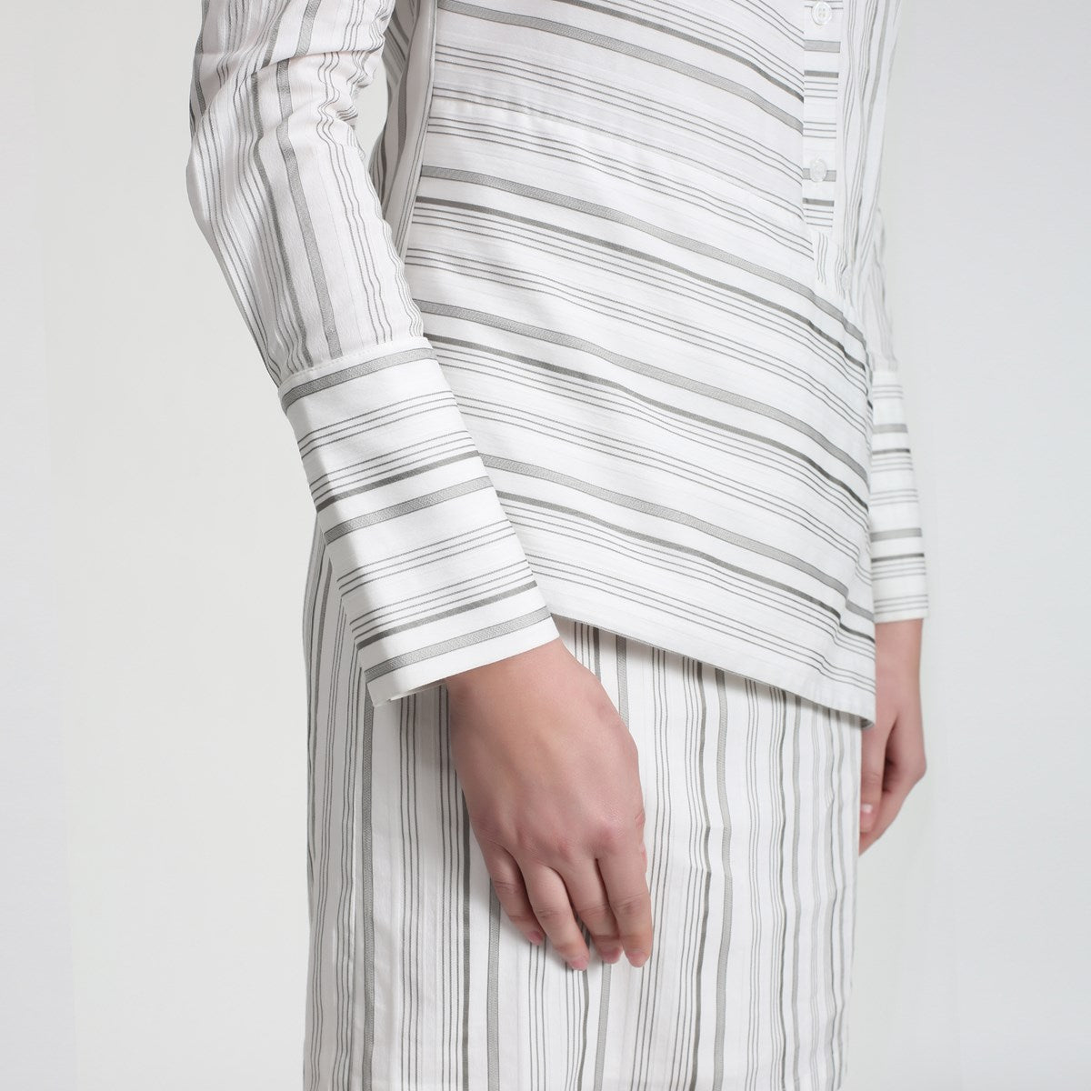Robe-chemise rayures structurée à manches amovibles