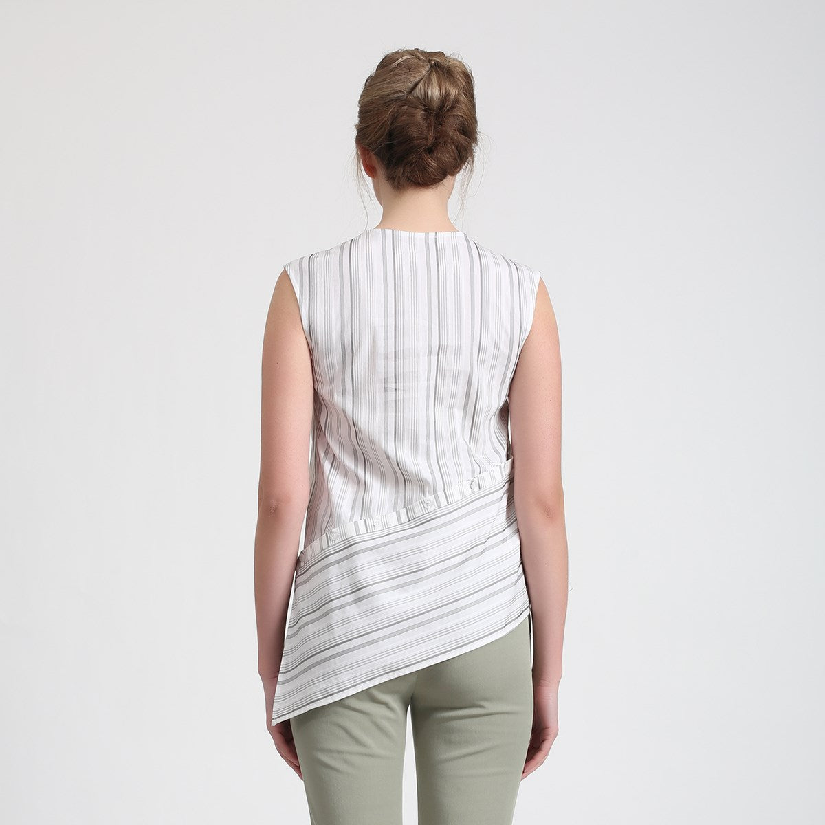 Top asymétrique à rayures