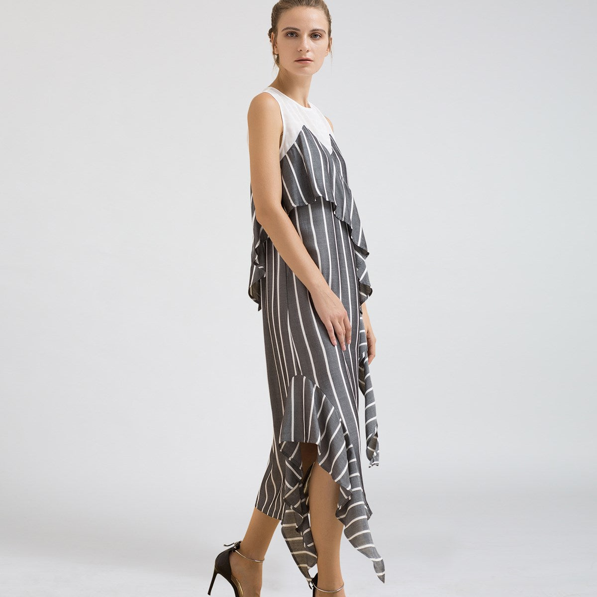 Robe midi asymétrique à rayures bi-matière