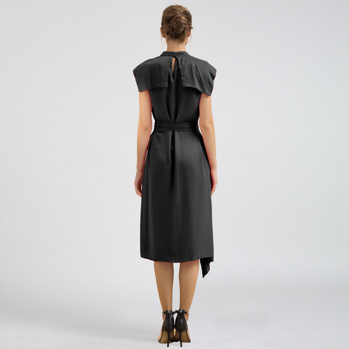 Robe mi-longue asymétrique ample