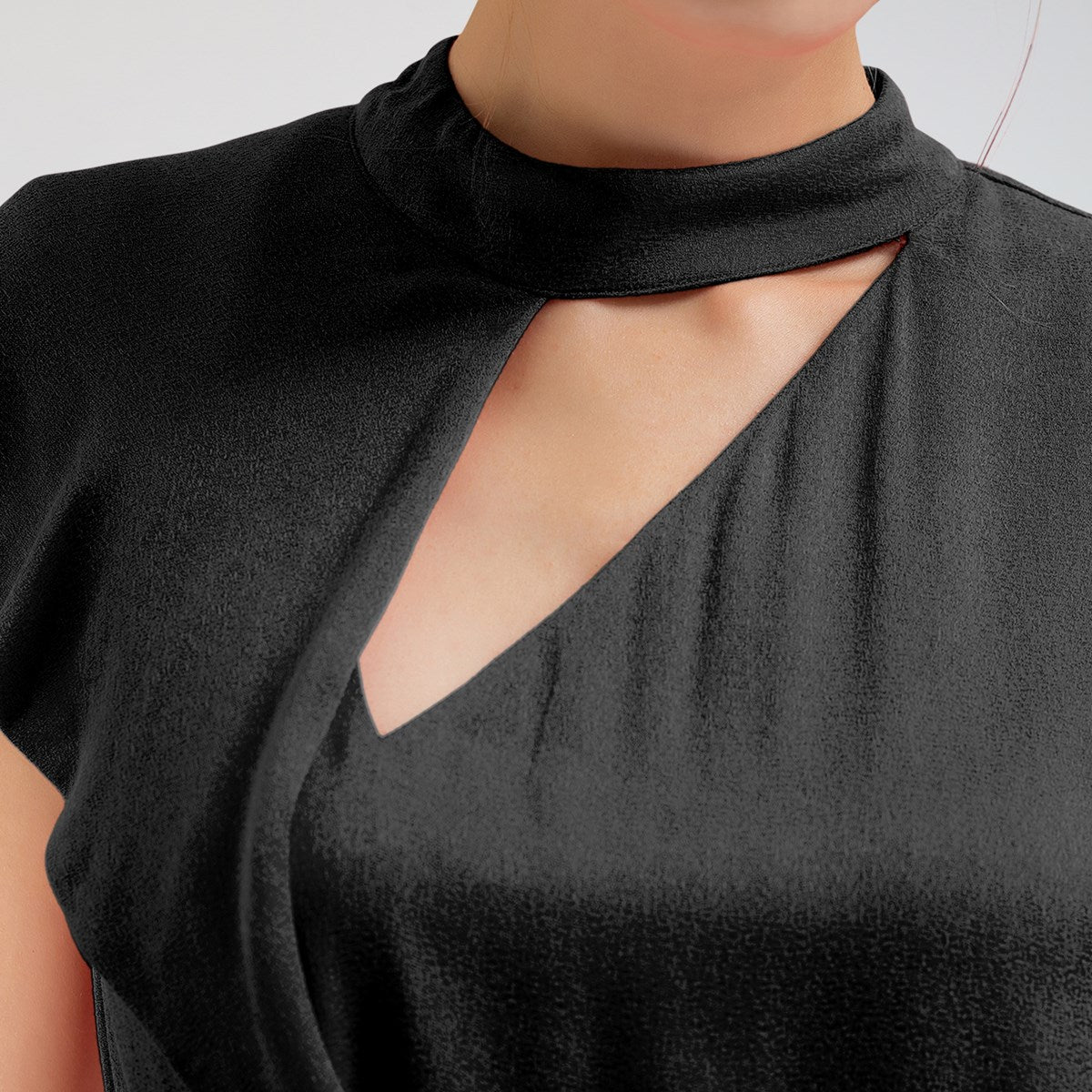 Robe mi-longue asymétrique ample