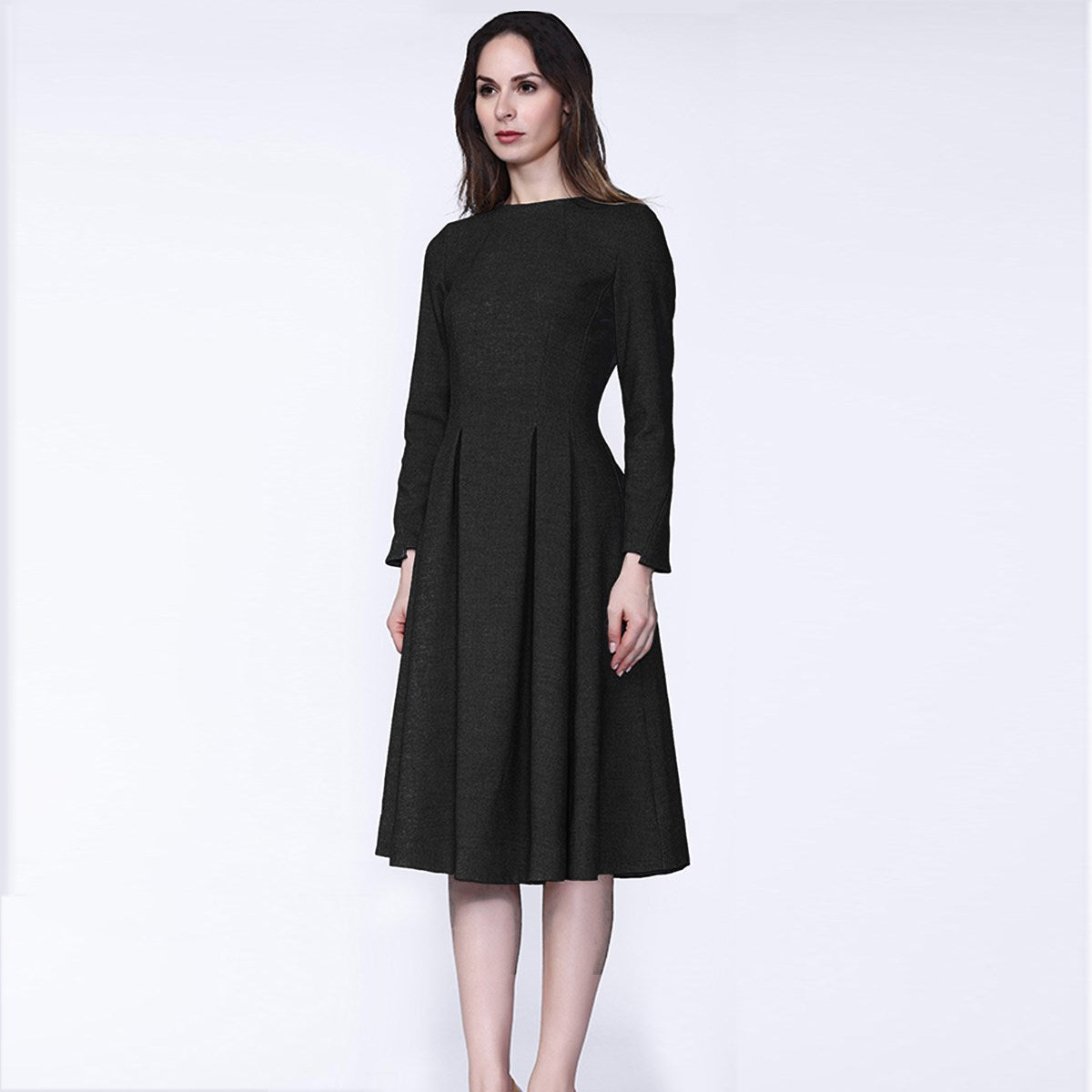 Robe rétro cintrée et largement évasée