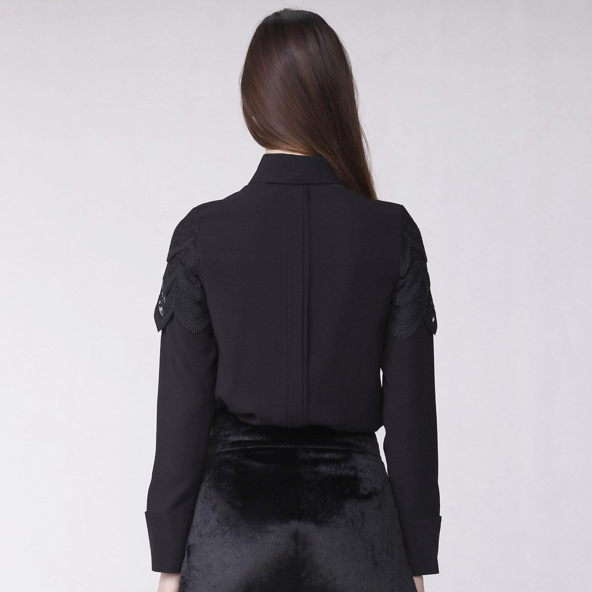 Chemise empiècement dentelle