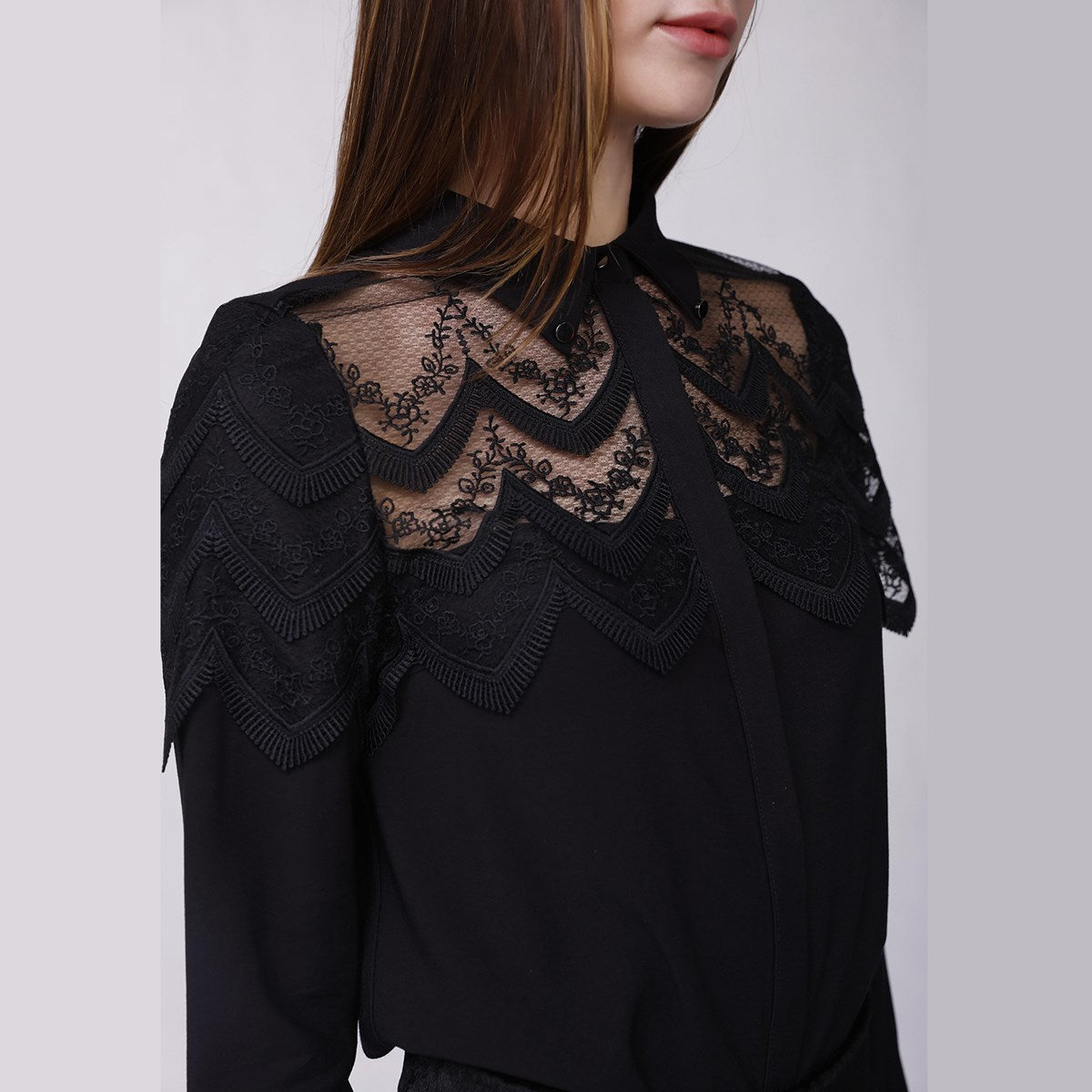 Chemise empiècement dentelle