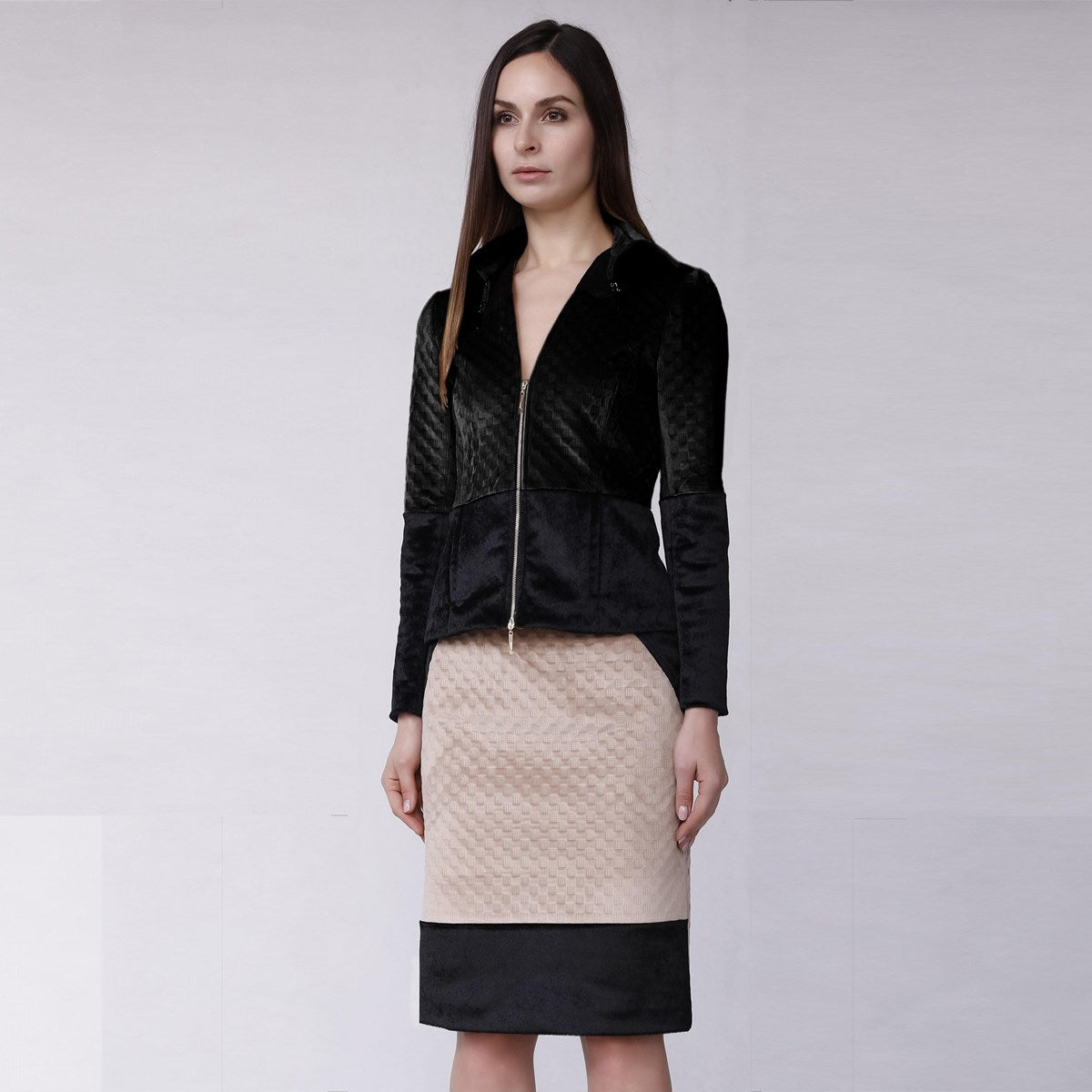 Veste zippée bi-matière velours texturé et faux crin