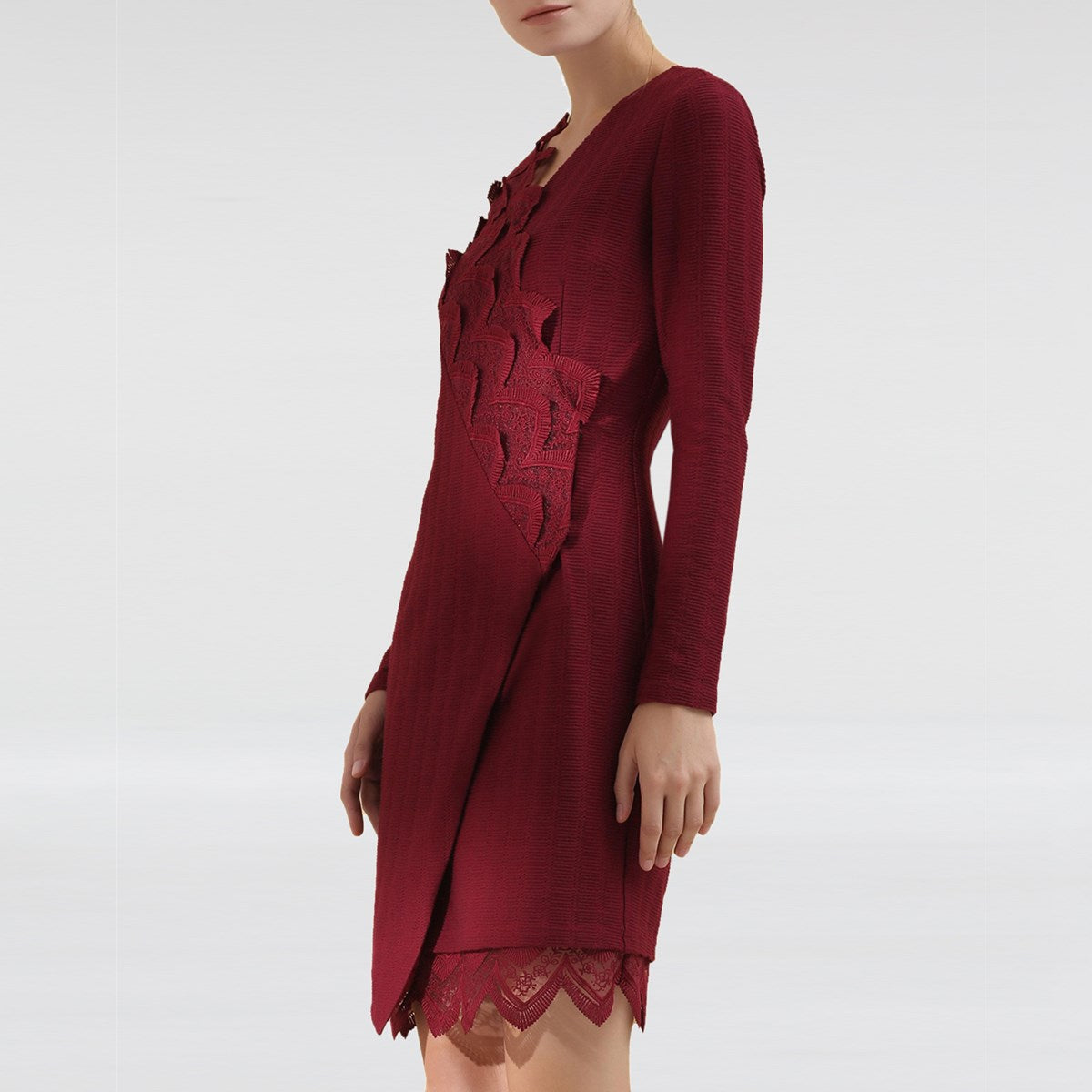 Robe portefeuille en maille avec galons de dentelle