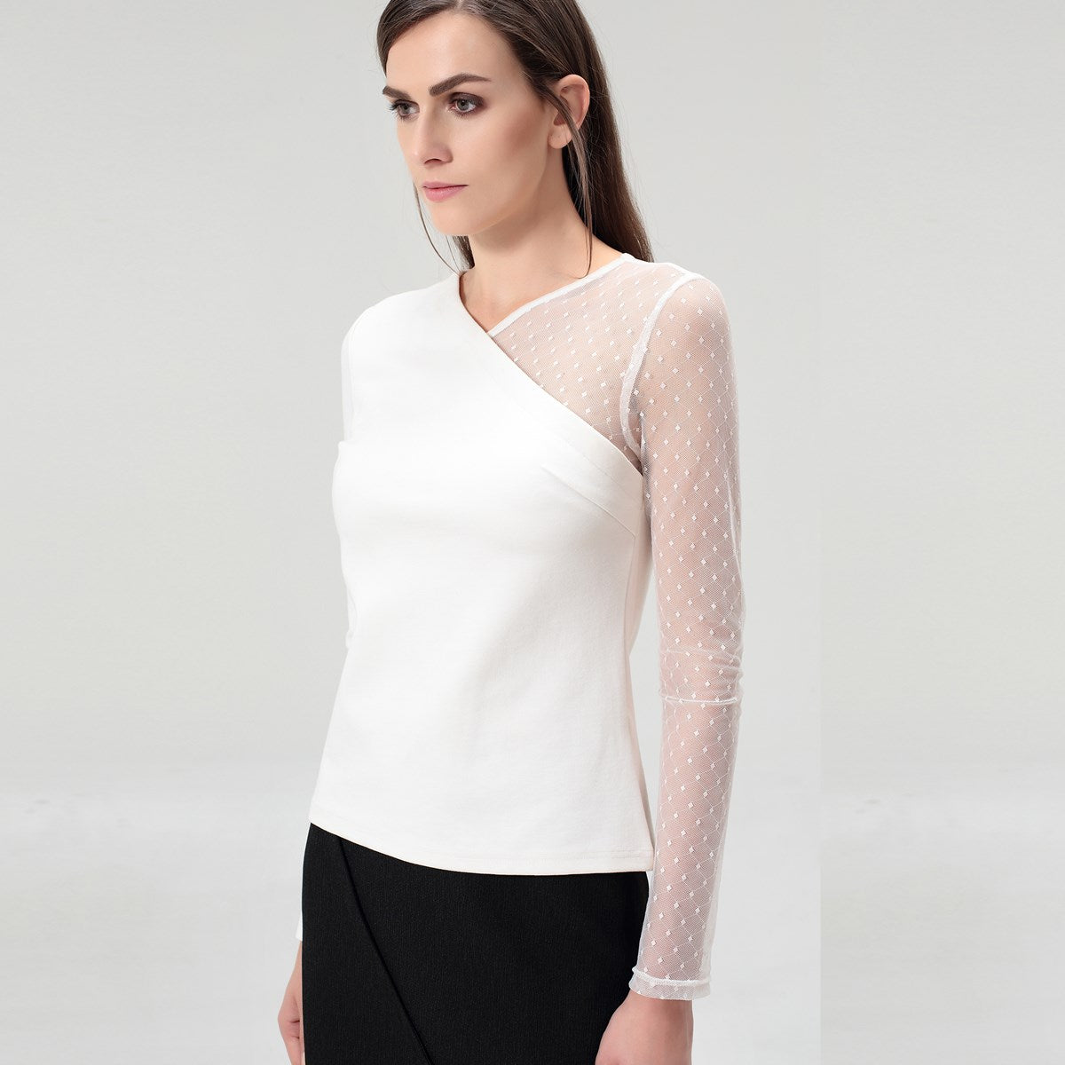 Top manches longues asymétrique en jersey et tulle