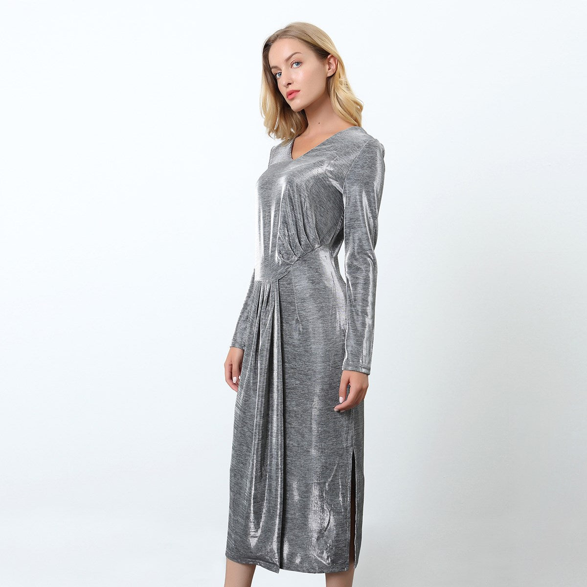 Robe asymétrique cocktail moirée à coupe ruchée