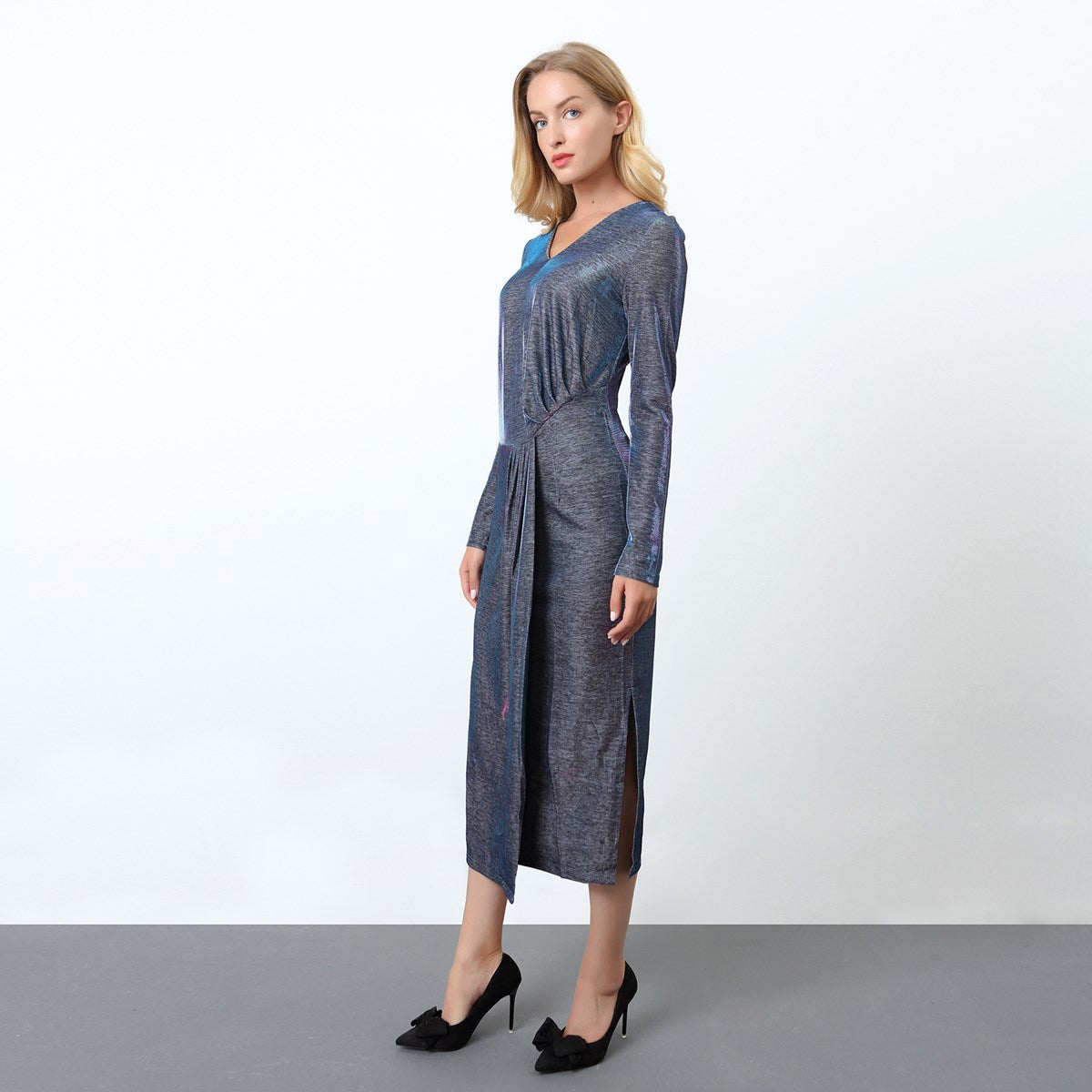 Robe asymétrique cocktail moirée à coupe ruchée