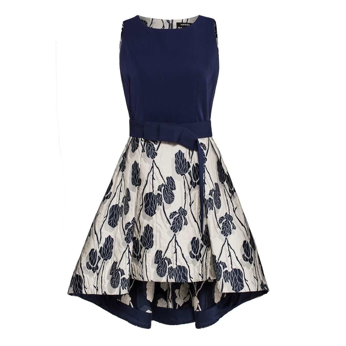 Robe patineuse en jacquard fleuri et ceinture ajoutée