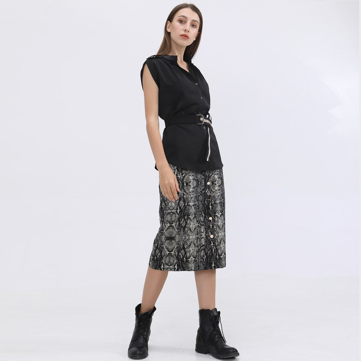 Chemise sans manches en satin mat