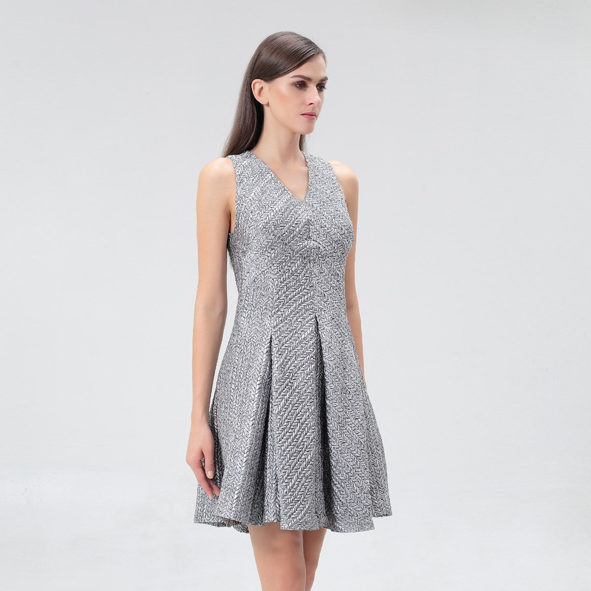 Robe jacquard ajustée et évasée
