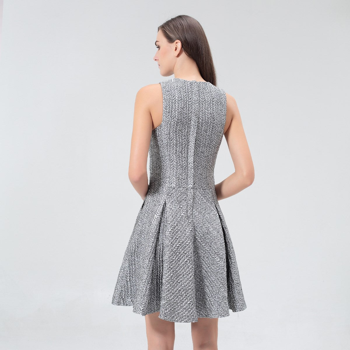 Robe jacquard ajustée et évasée