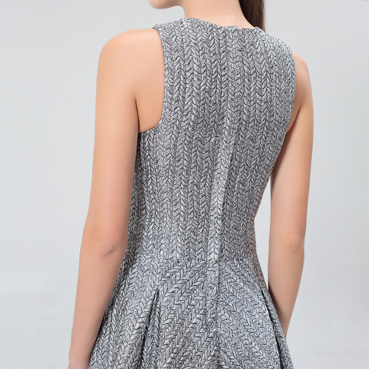 Robe jacquard ajustée et évasée