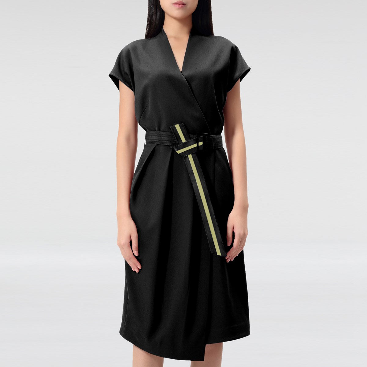 Robe col V effet cache-cœur