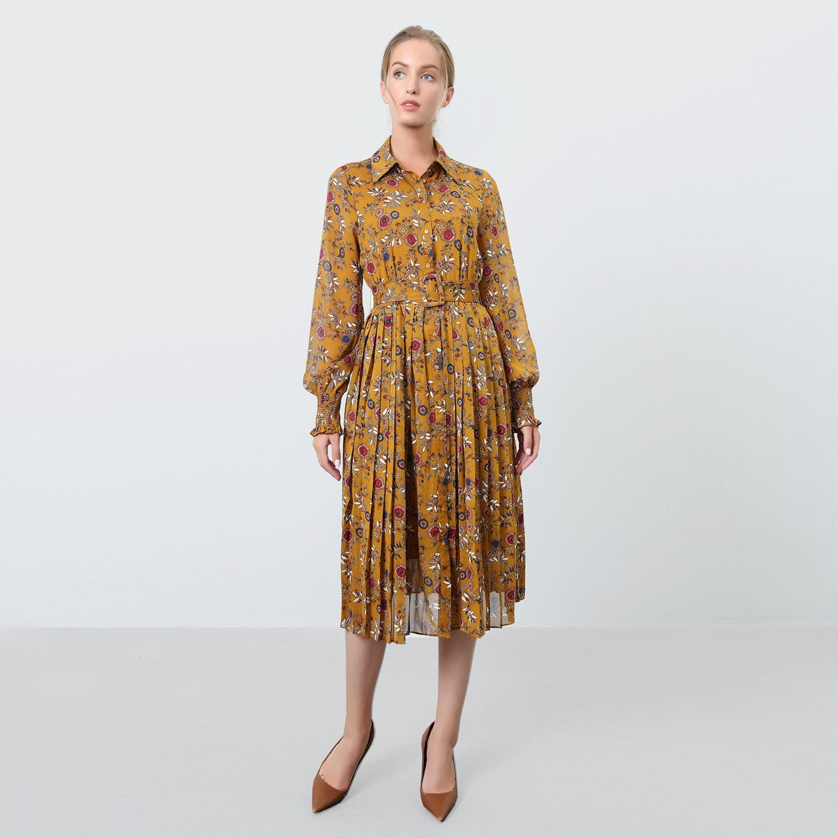 Robe-blouse plissée à imprimé floral
