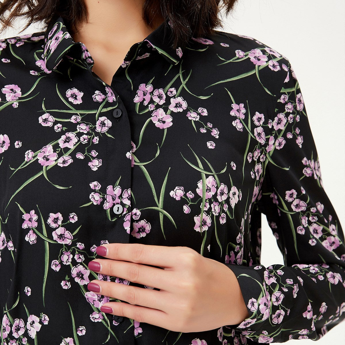Chemise coupe droite à imprimé fleurs