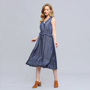 Robe de viscose  à encolure  V et taille froncée ajustable