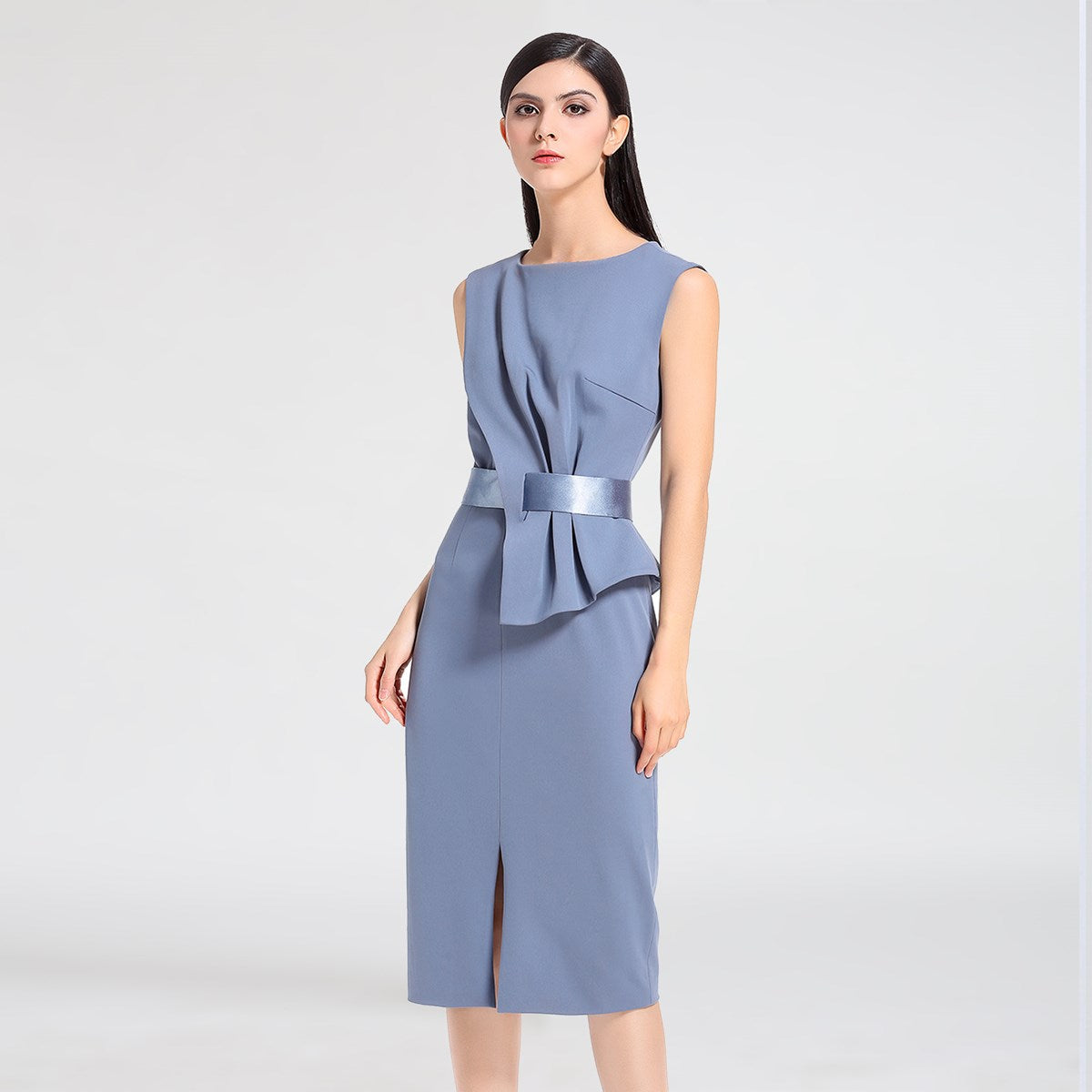 Robe péplum asymétrique