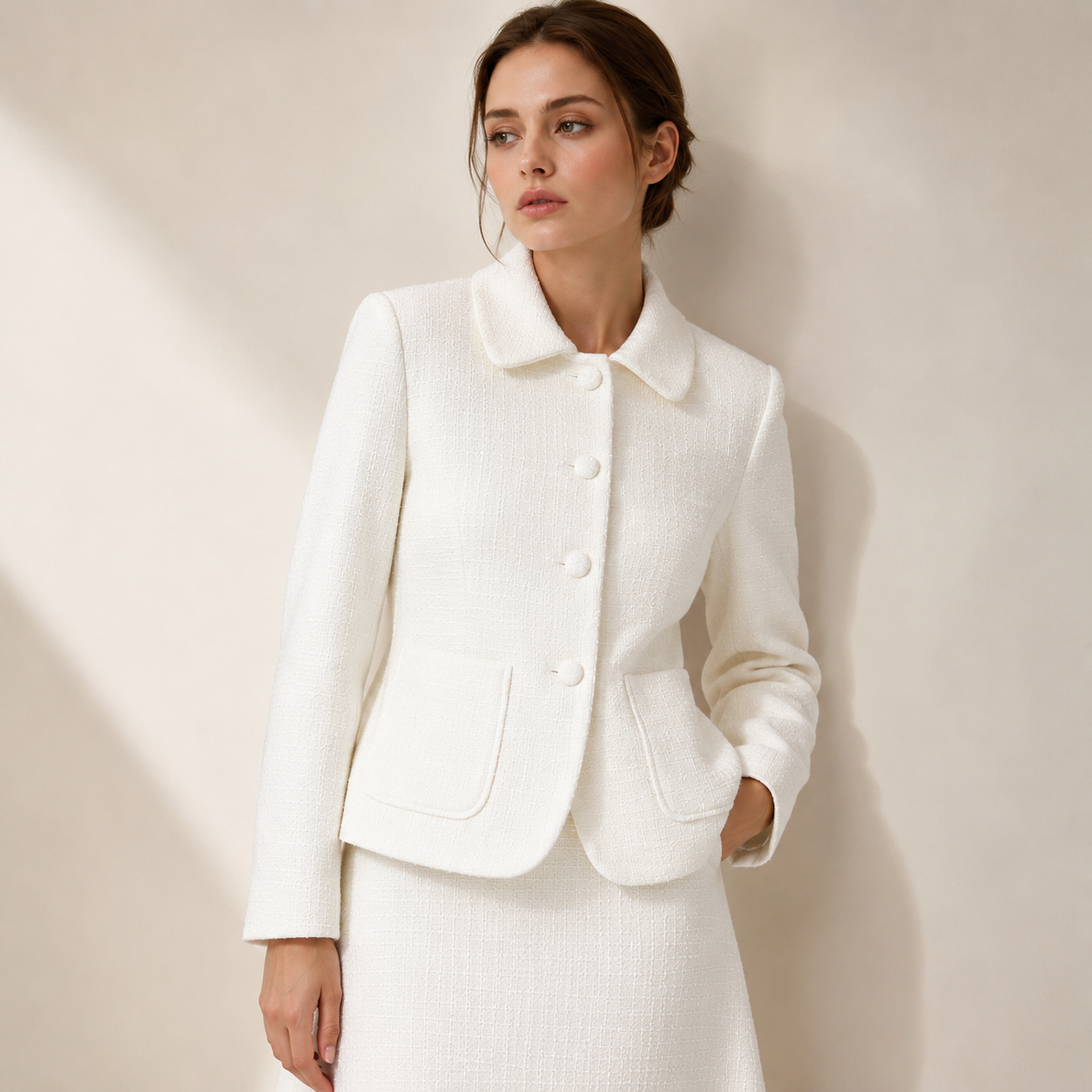 Veste tailleur à col Claudine