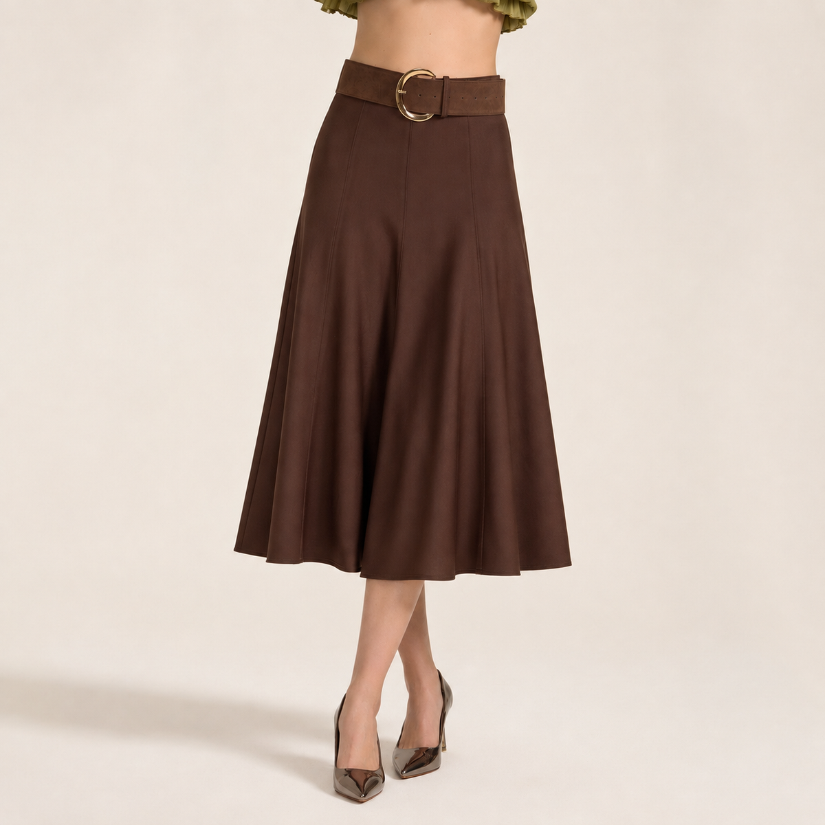 jupe midi évasée en tissu stretch