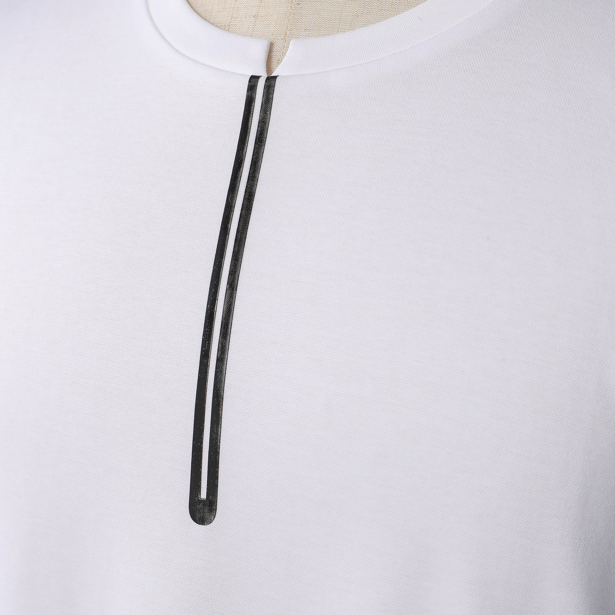 T-shirt coton premium avec détail contrasté résistant