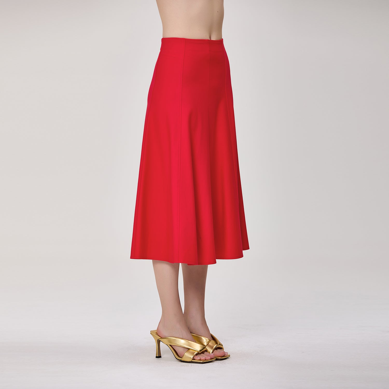 jupe midi évasée en tissu stretch