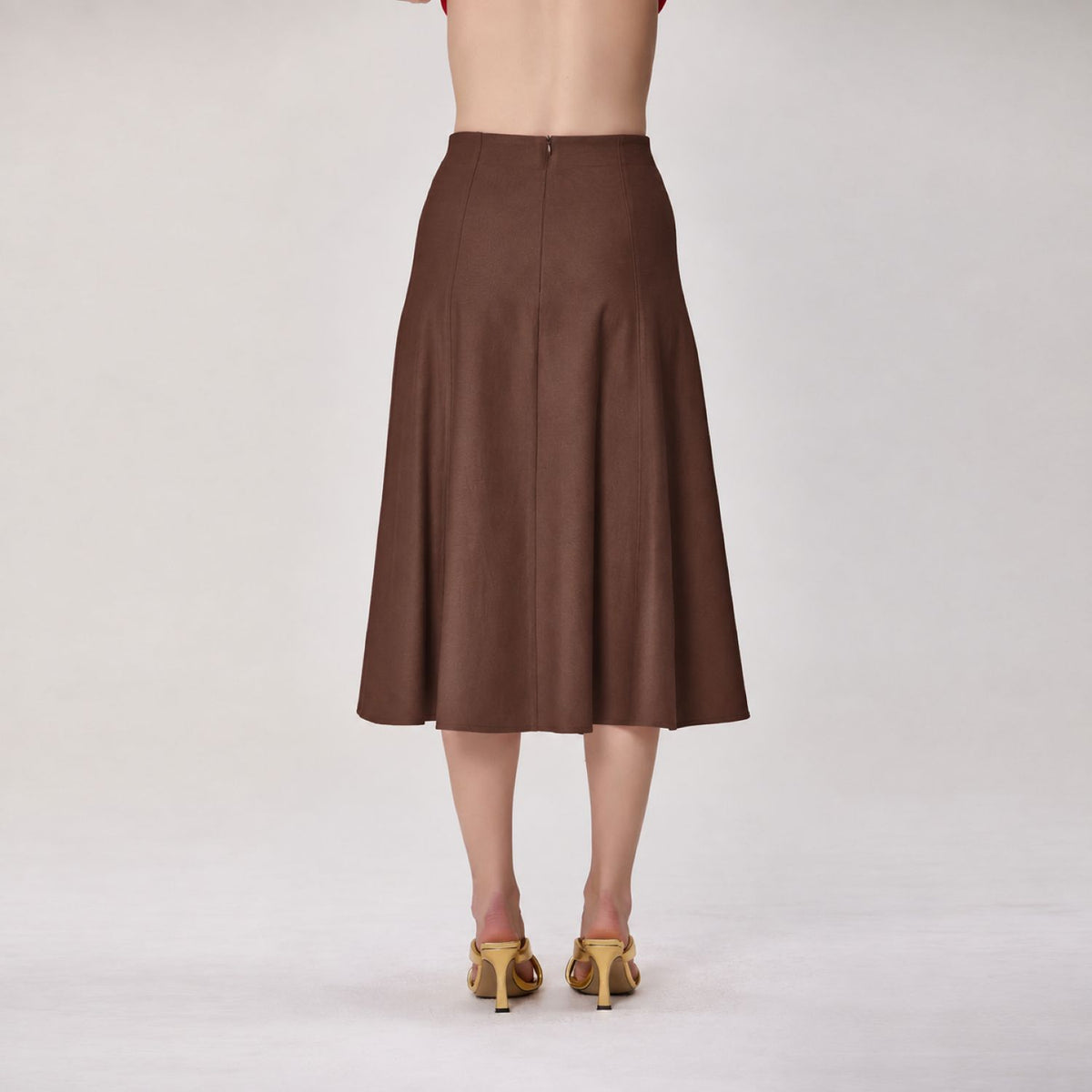 jupe midi évasée en tissu stretch