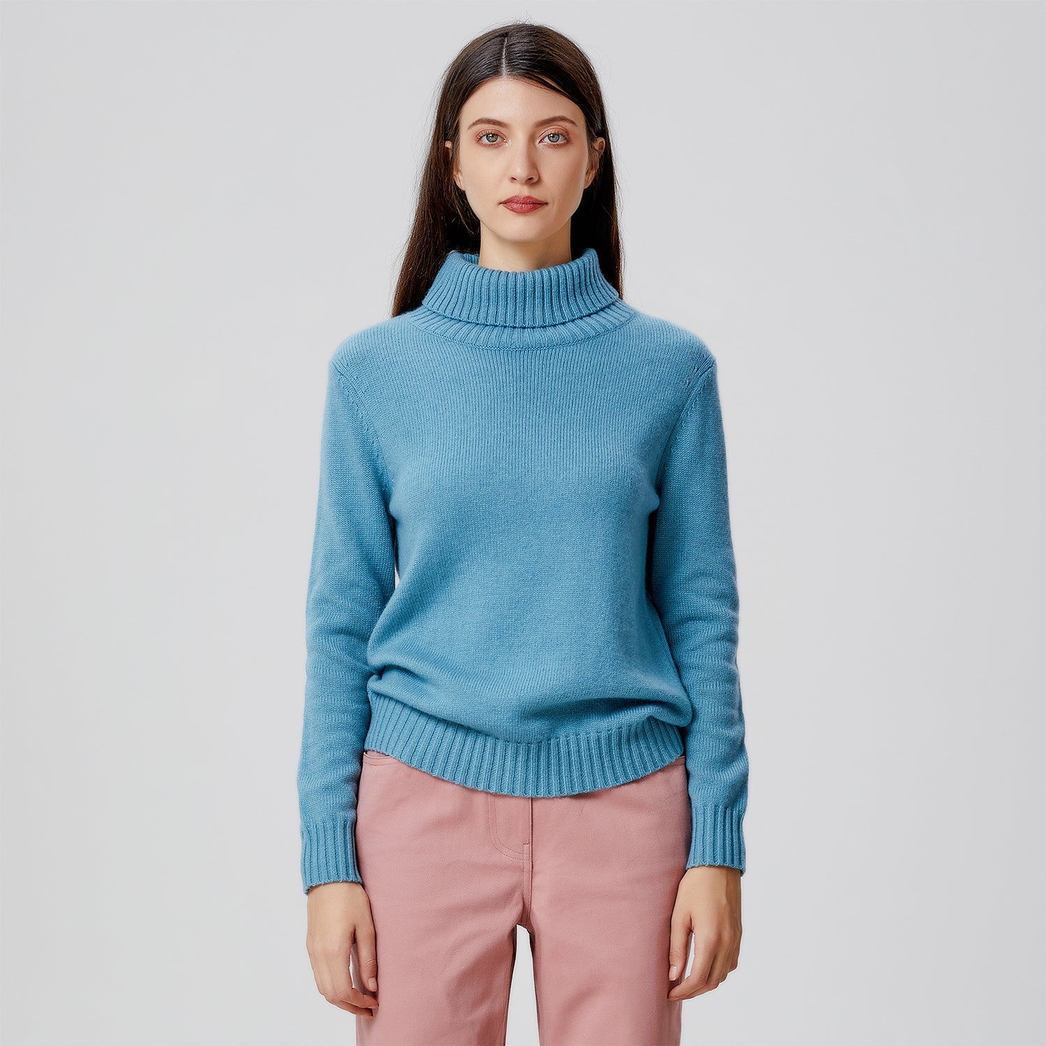 Pull col roulé