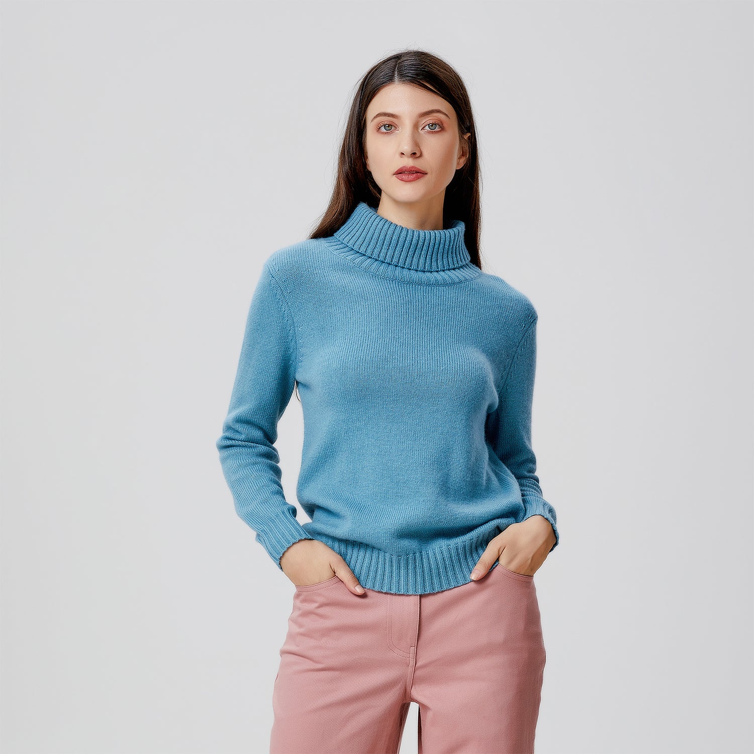 Pull col roulé