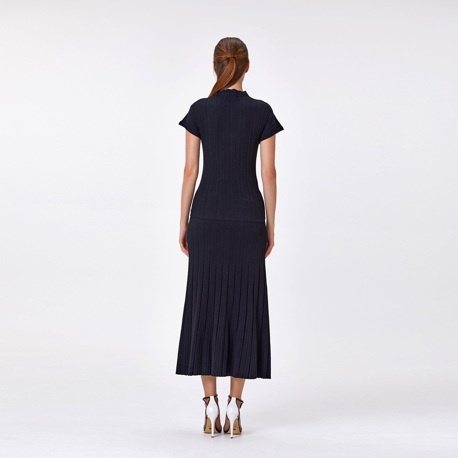 Top tricoté en coton à col montant