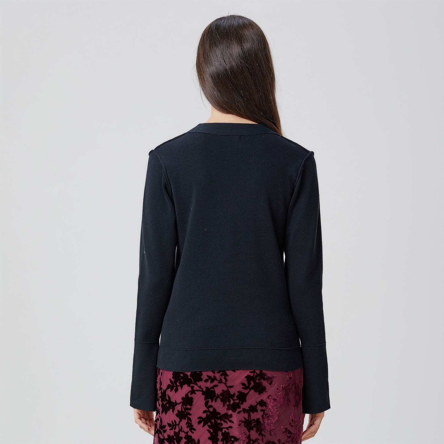 Cardigan à encoluve V