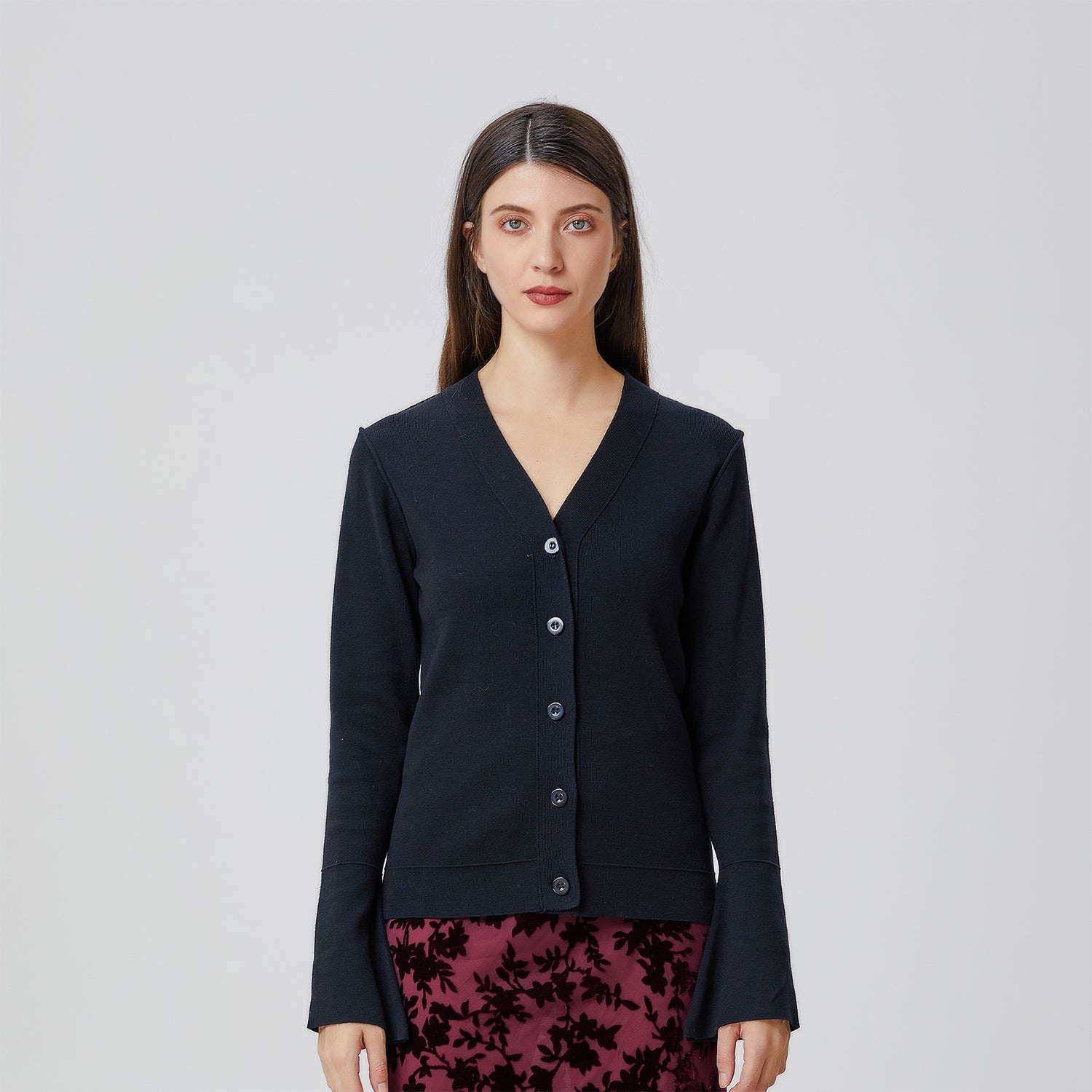 Cardigan à encoluve V