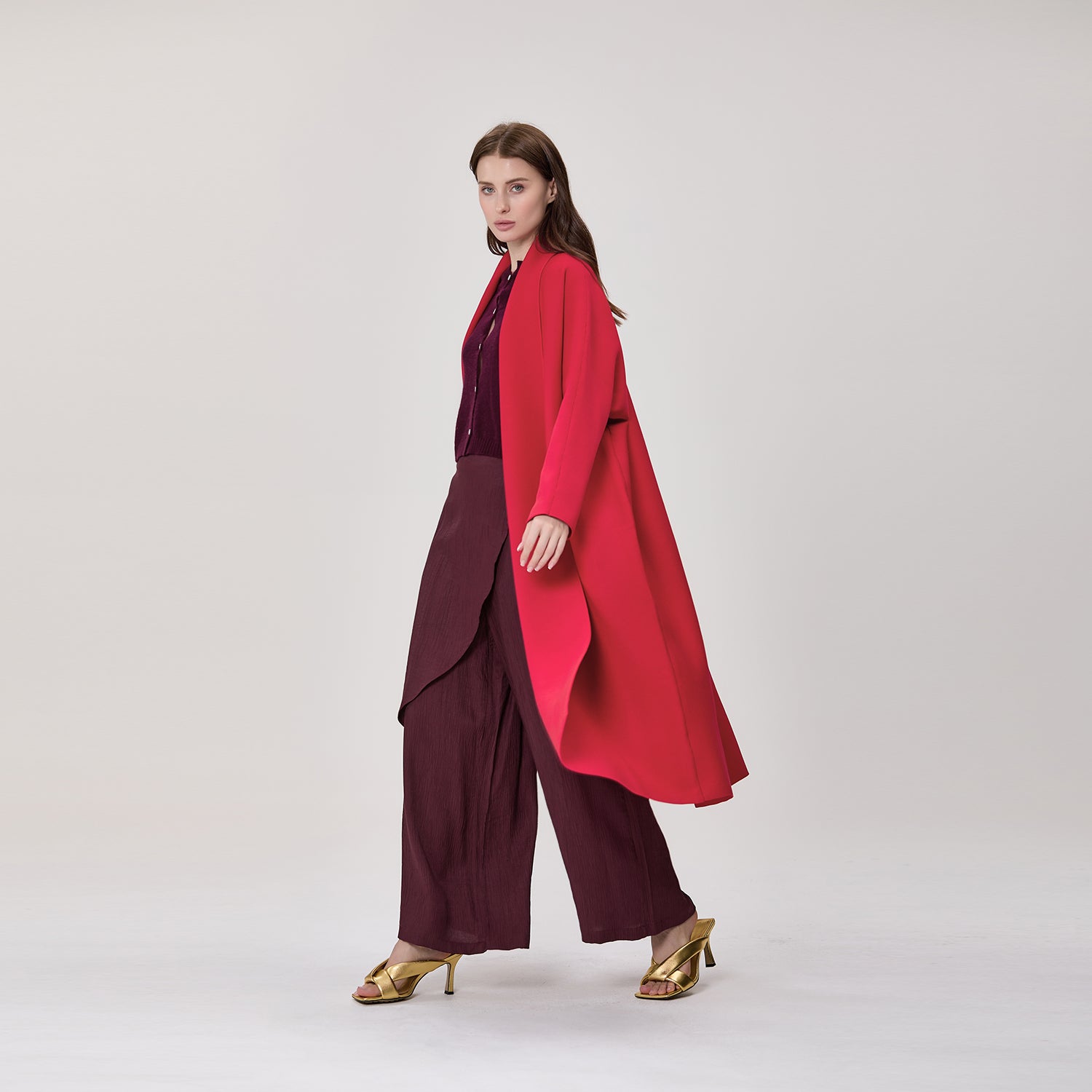 Manteau long ouvert à coupe droite