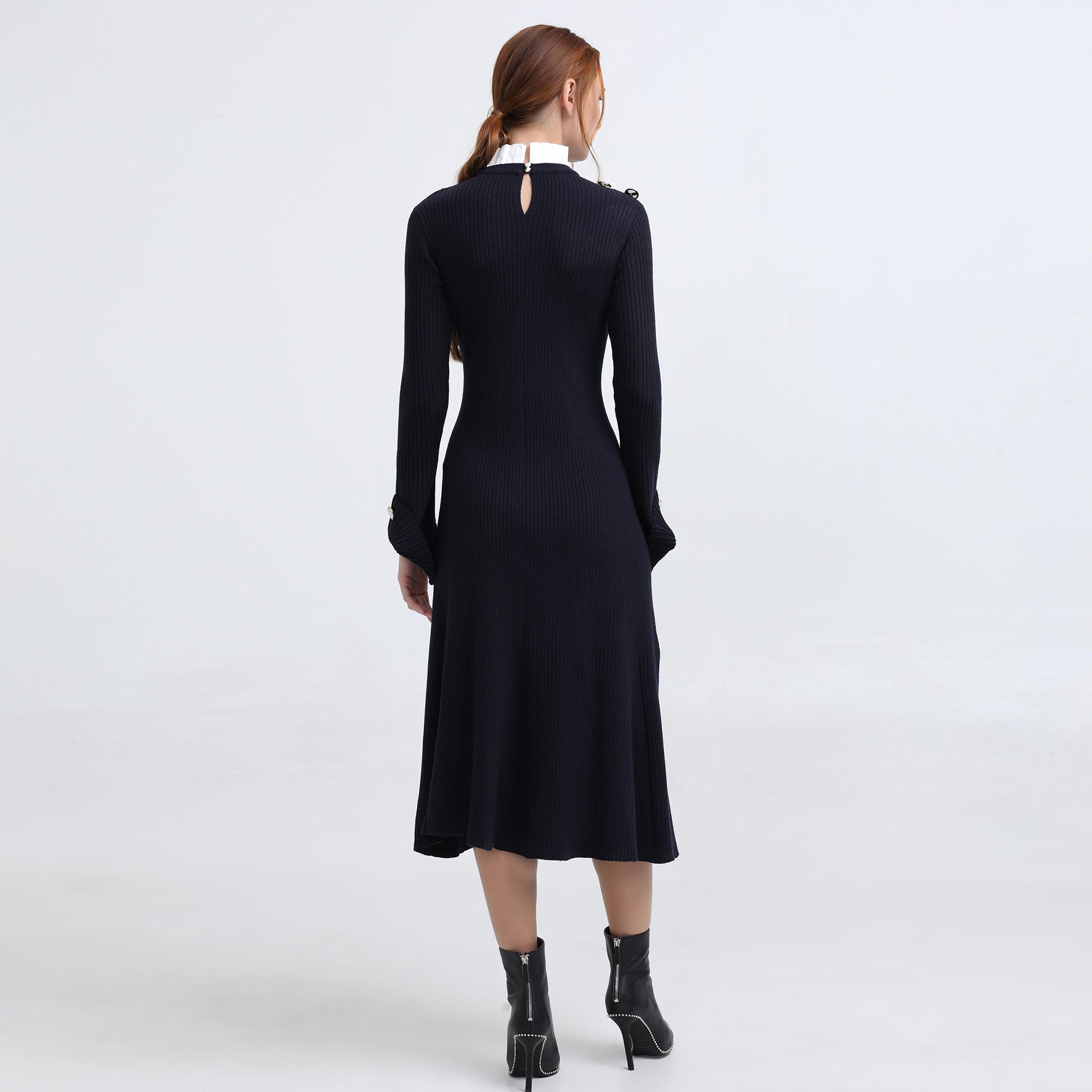 Robe maille à col plissé