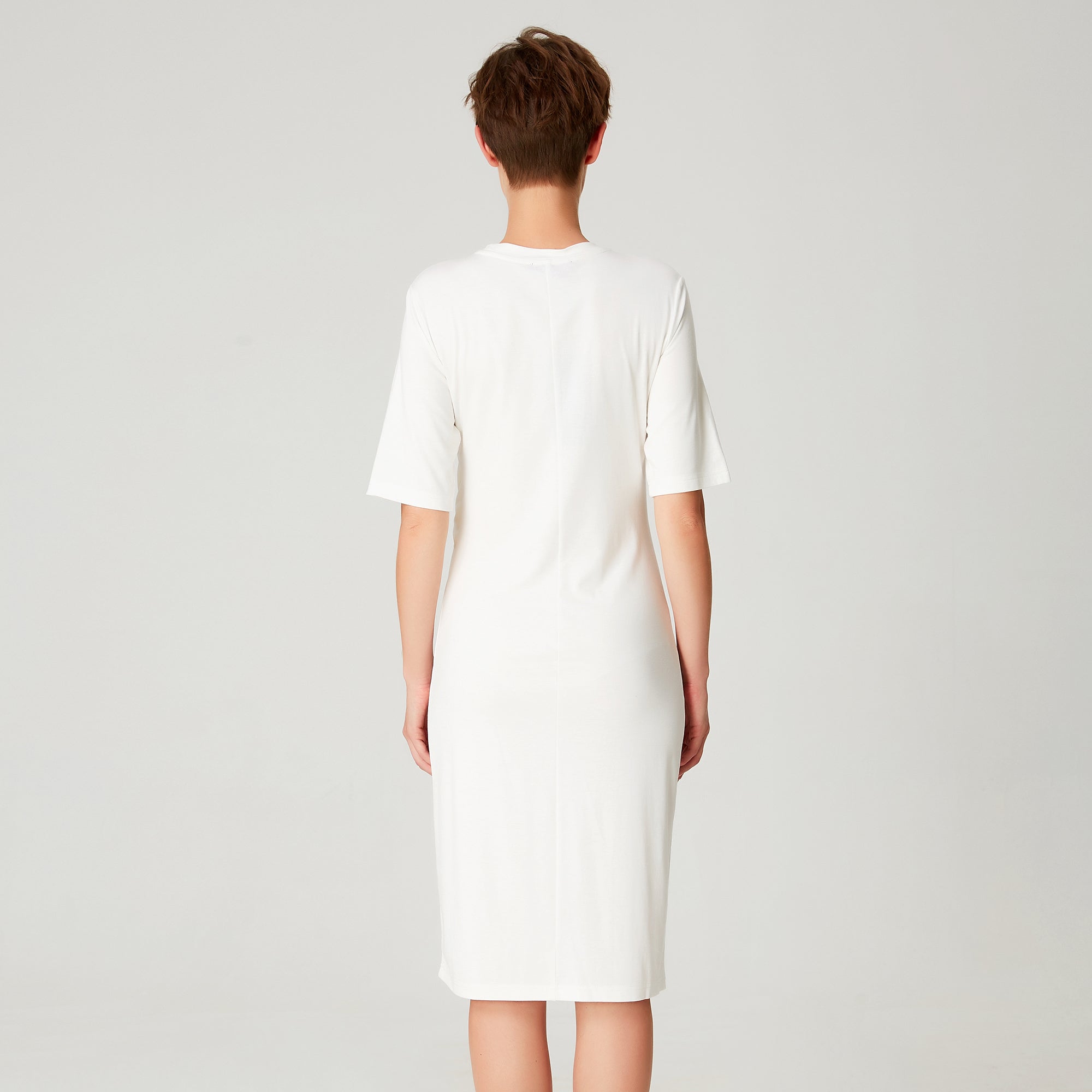 Robe en jersey à taille nouée