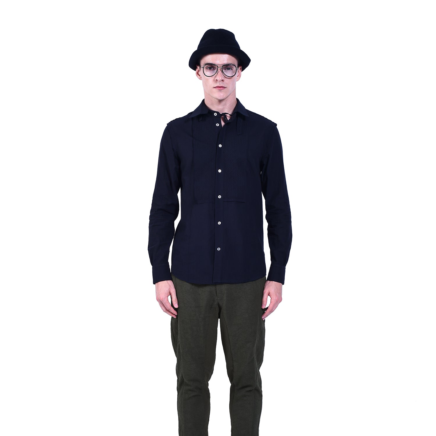 Chemise avec plastron surpiqué et col amovible