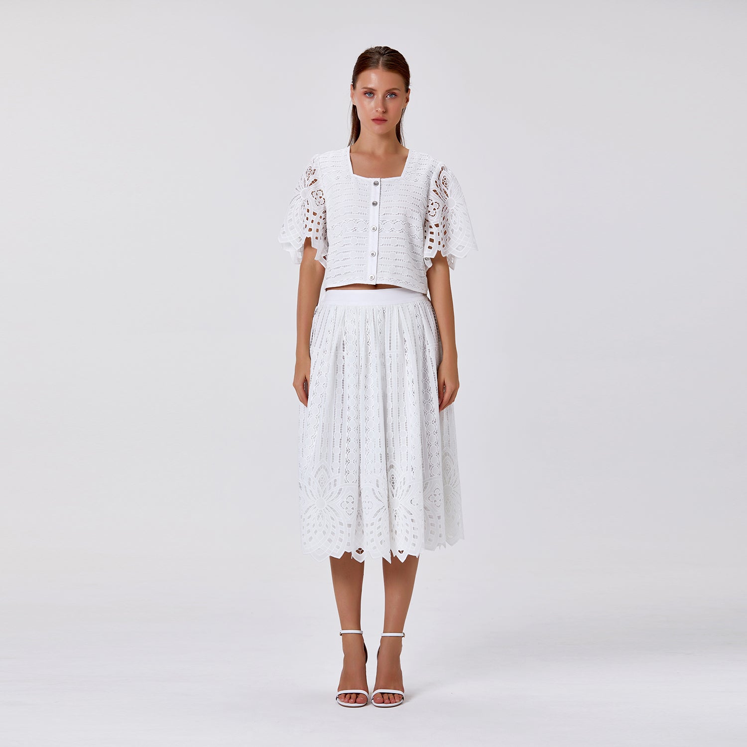 Jupe midi en coton brodé