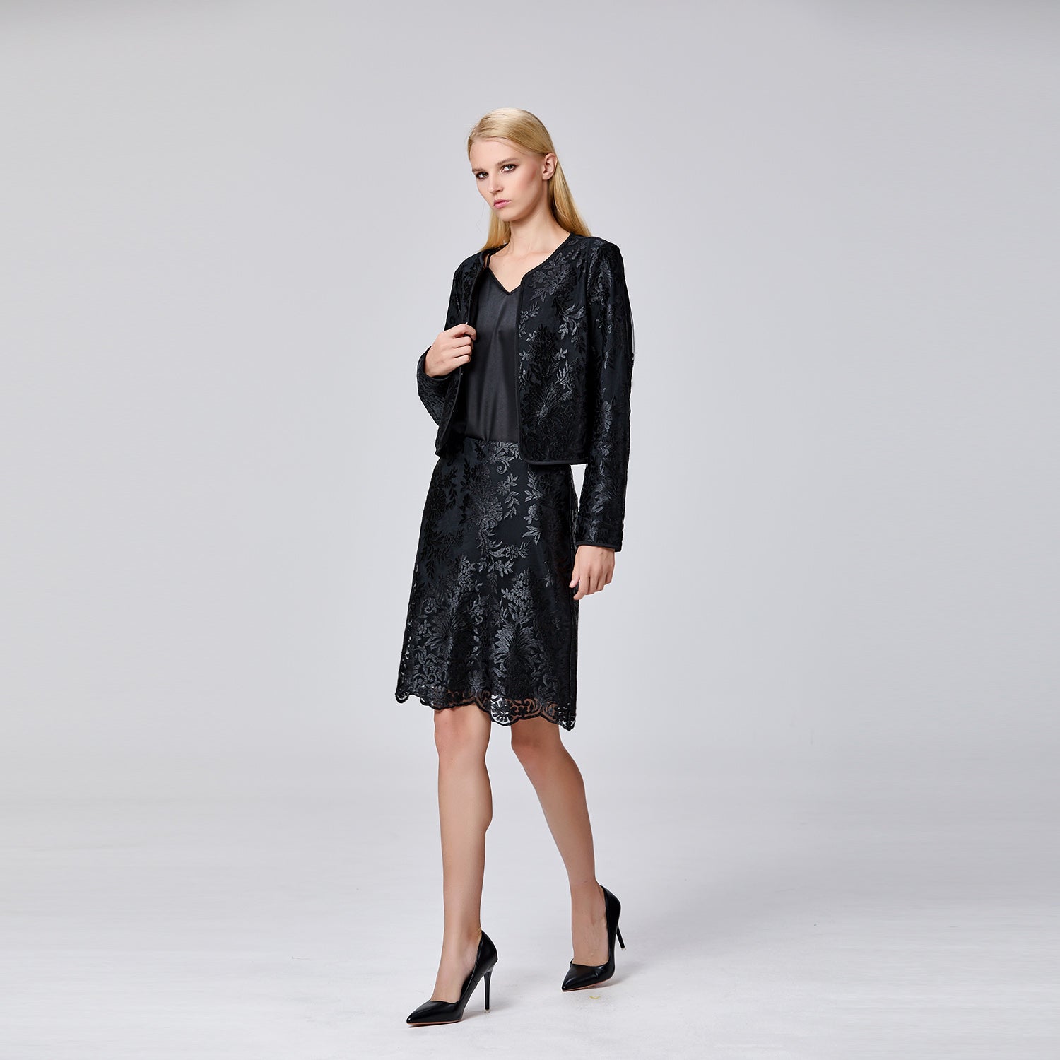 Veste brocart satin avec biais