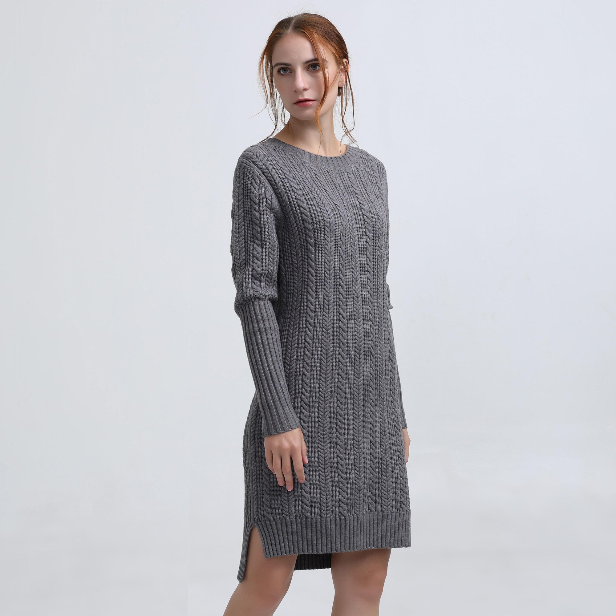 Robe-Pull lacée au dos