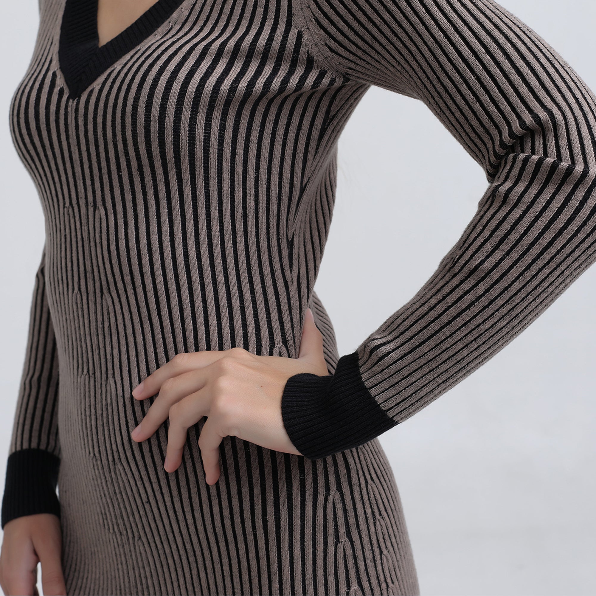 Robe-Pull Col V bi- color