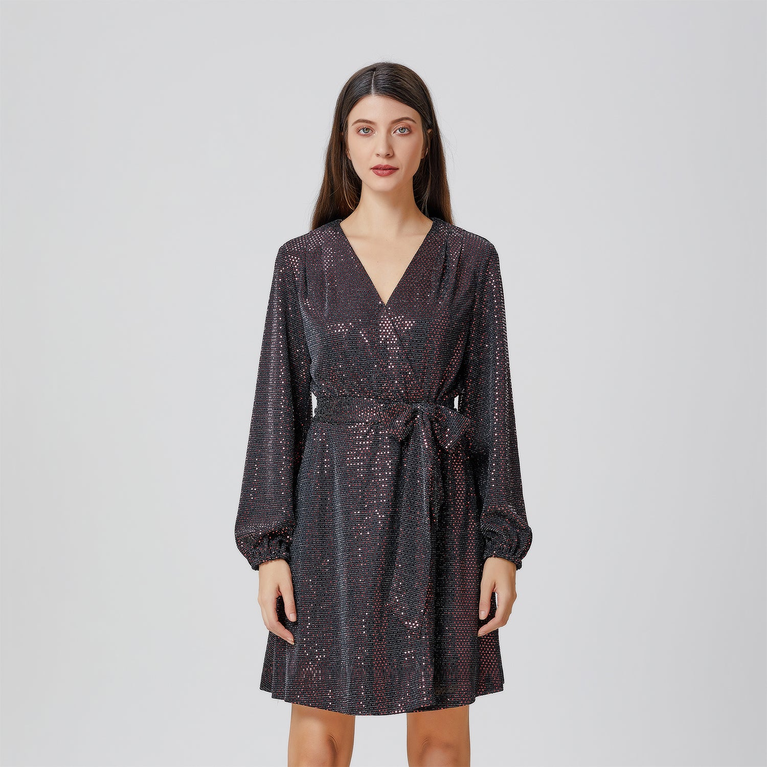 Robe coeur-croisé à strass