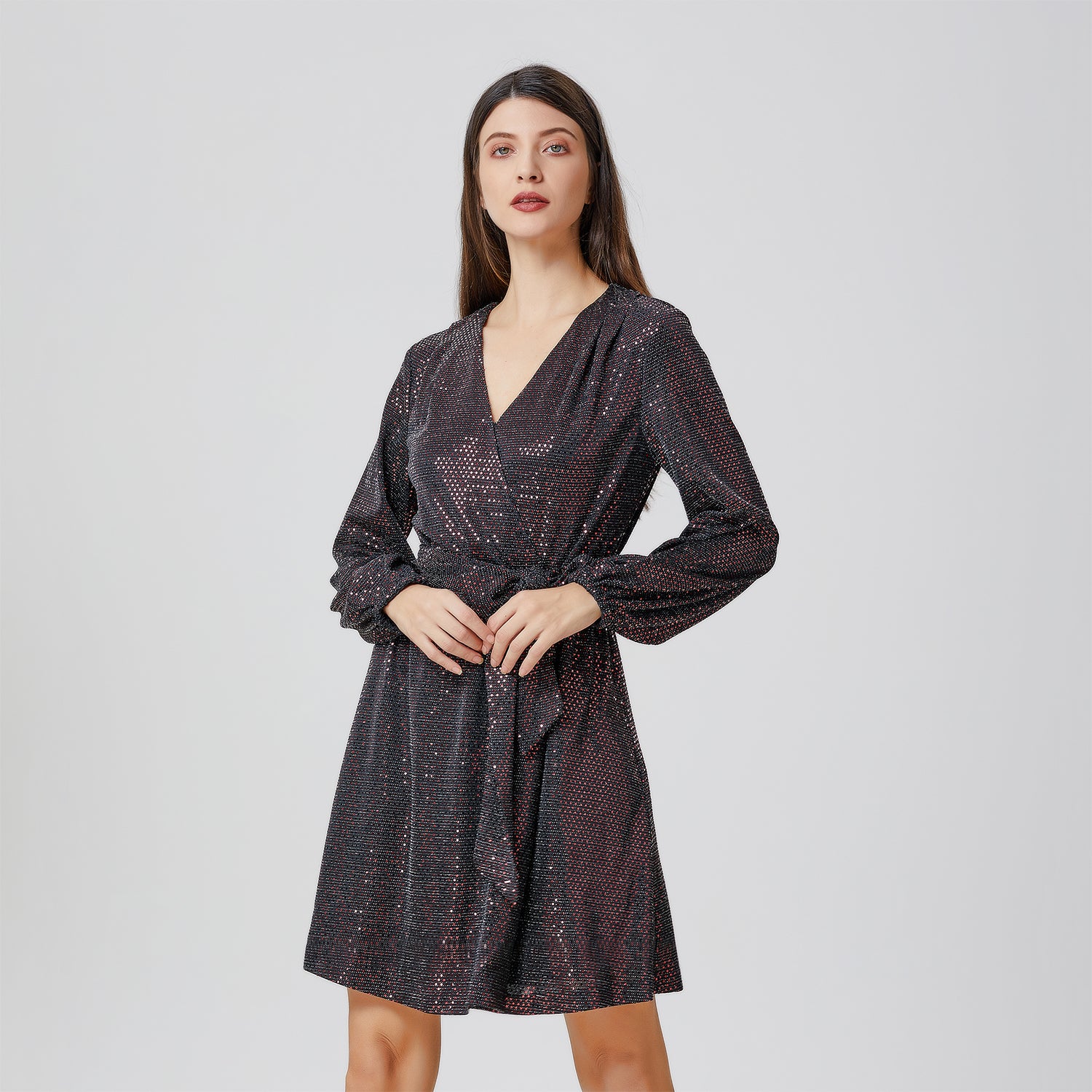 Robe coeur-croisé à strass