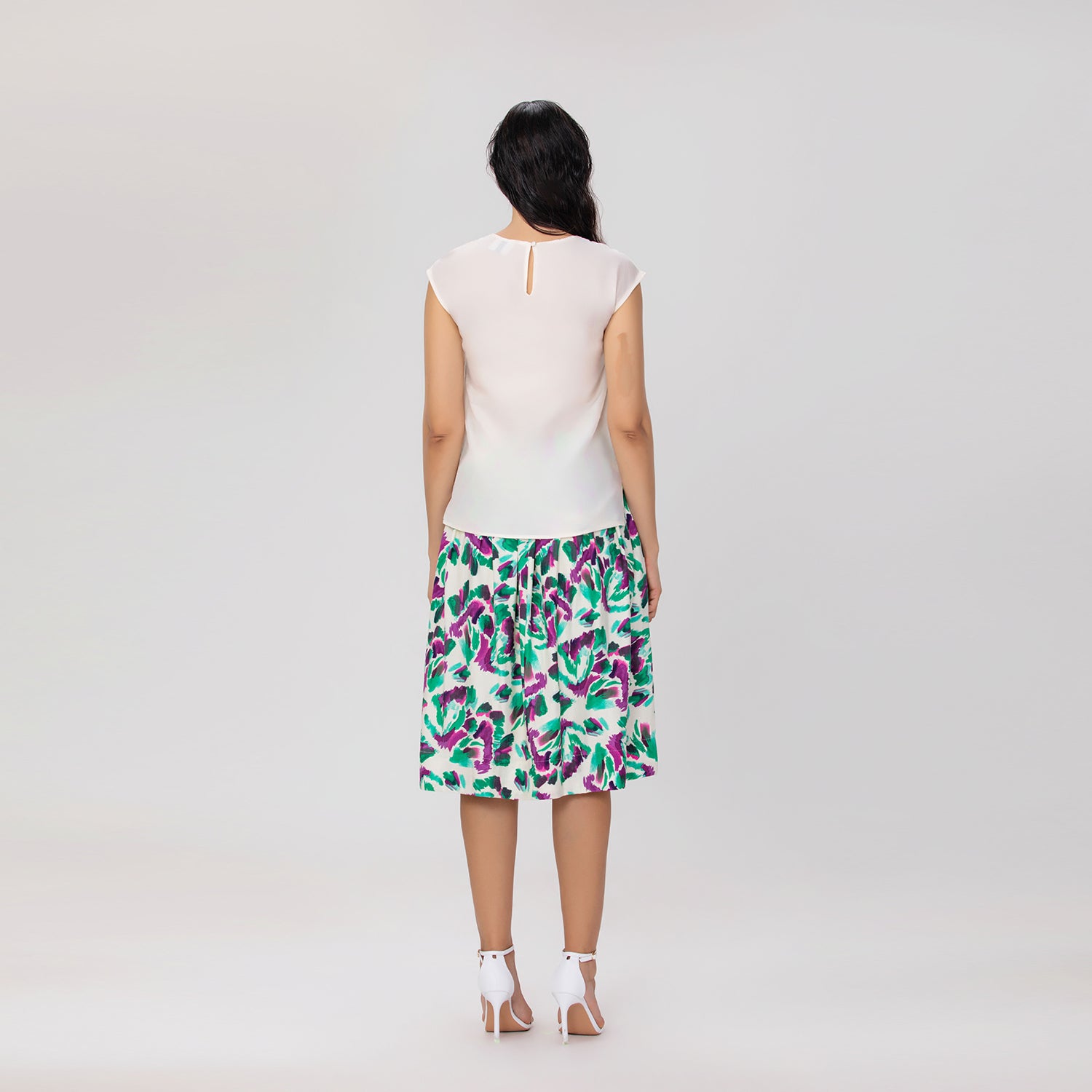 Jupe évasée mi-longue à fleurs