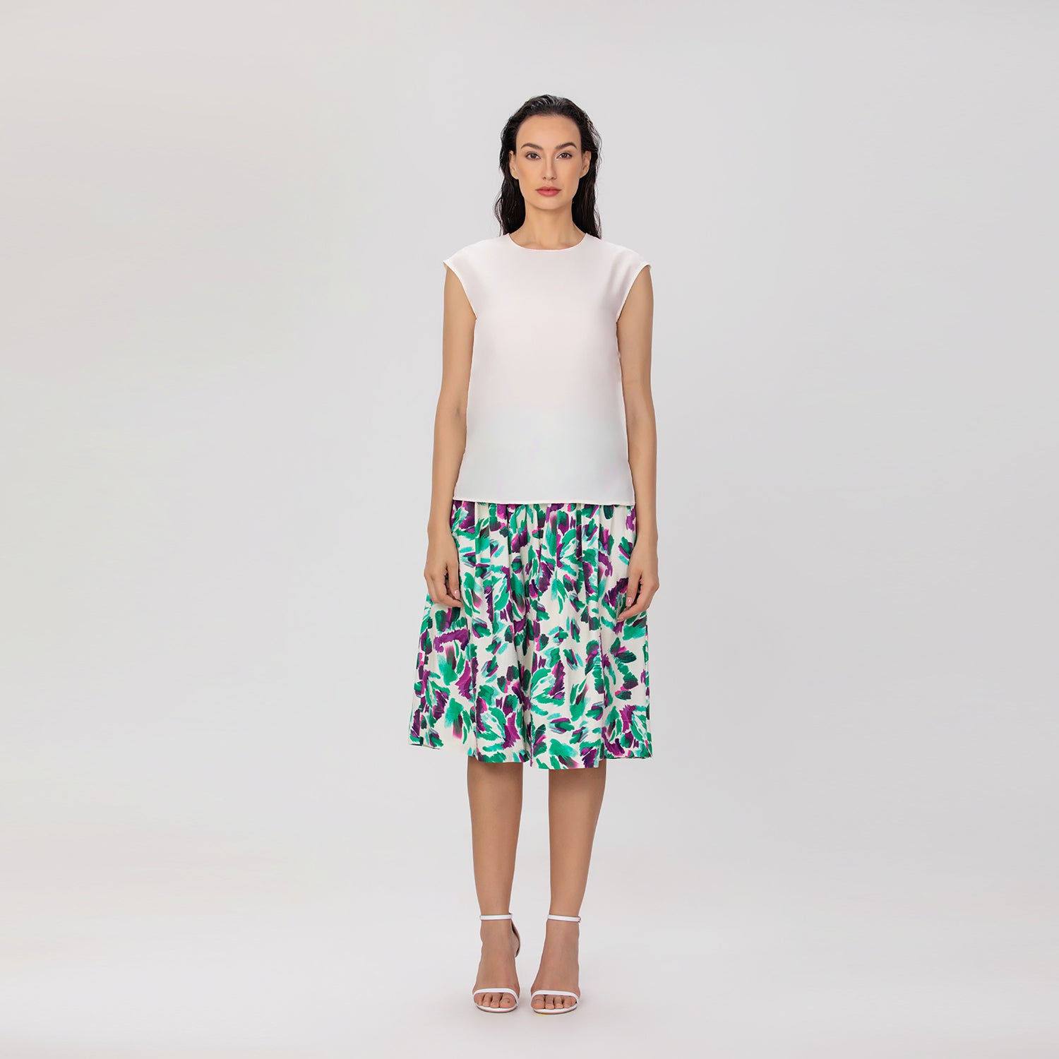 Jupe évasée mi-longue à fleurs