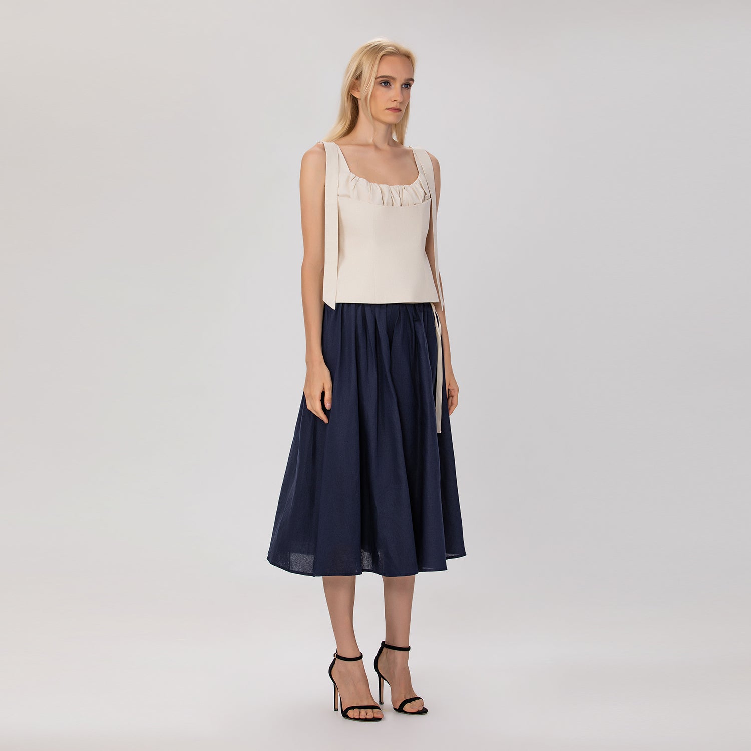 Jupe évasée mi-longue en lin