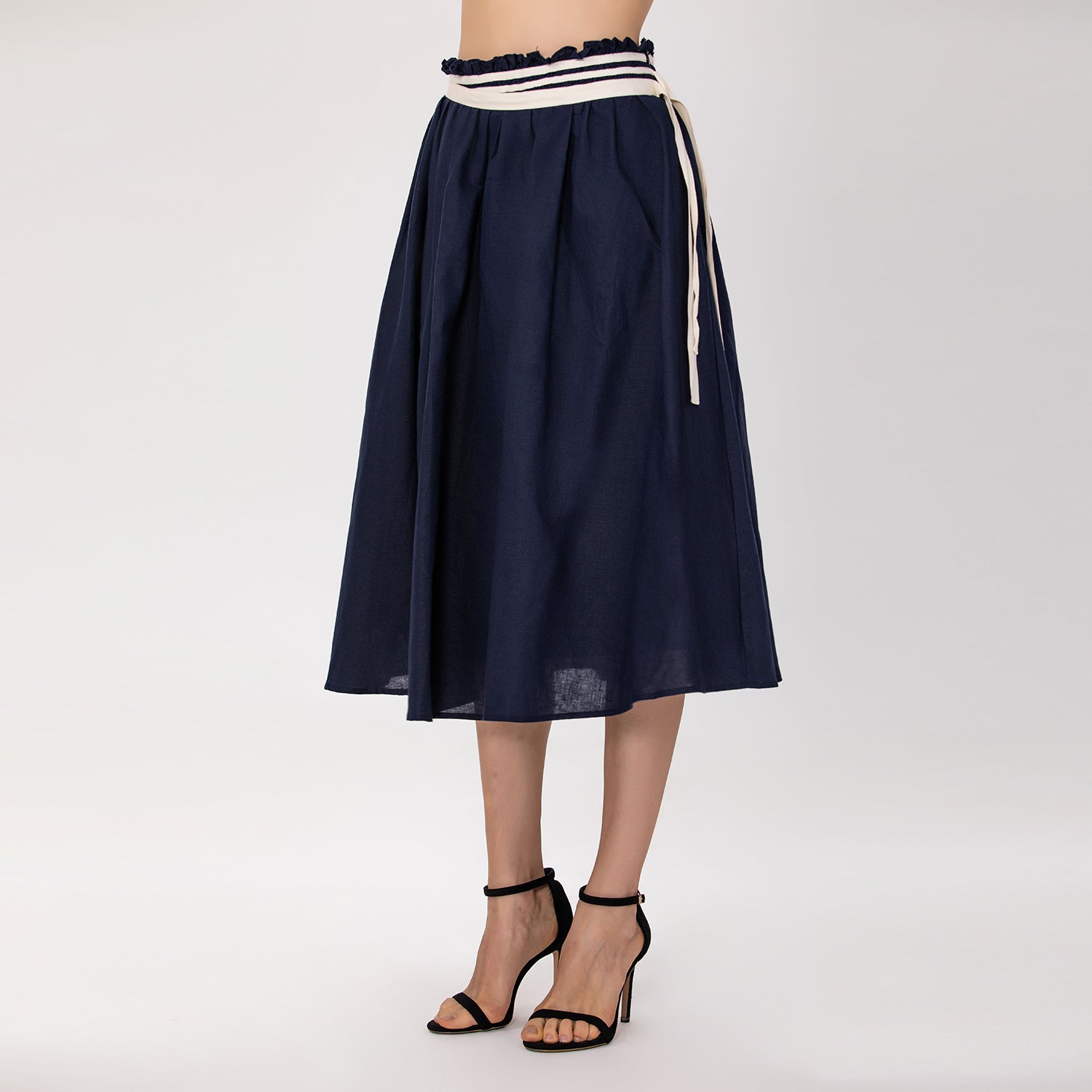 Jupe évasée mi-longue en lin