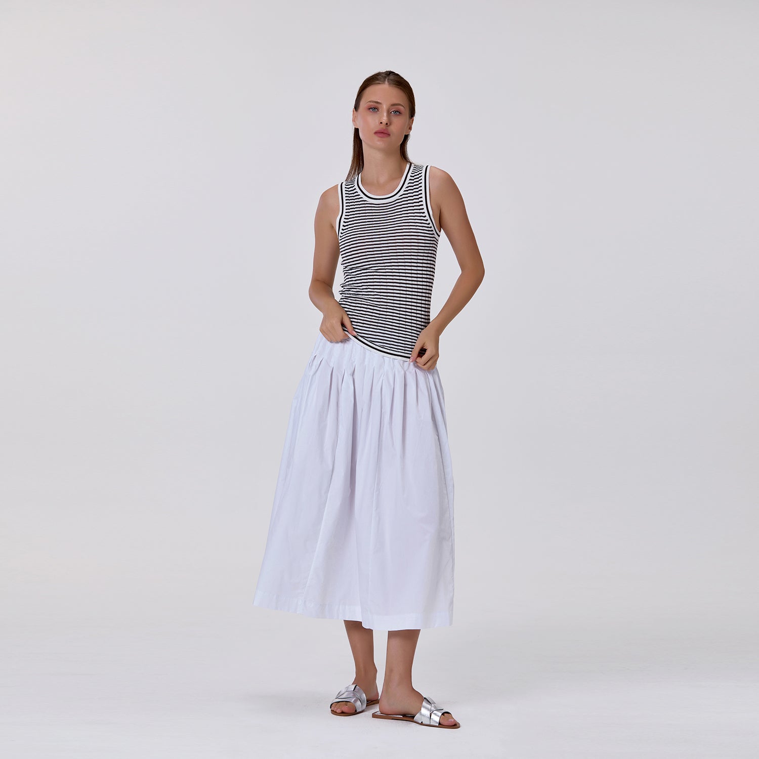 Jupe midi ample en coton à taille smockée